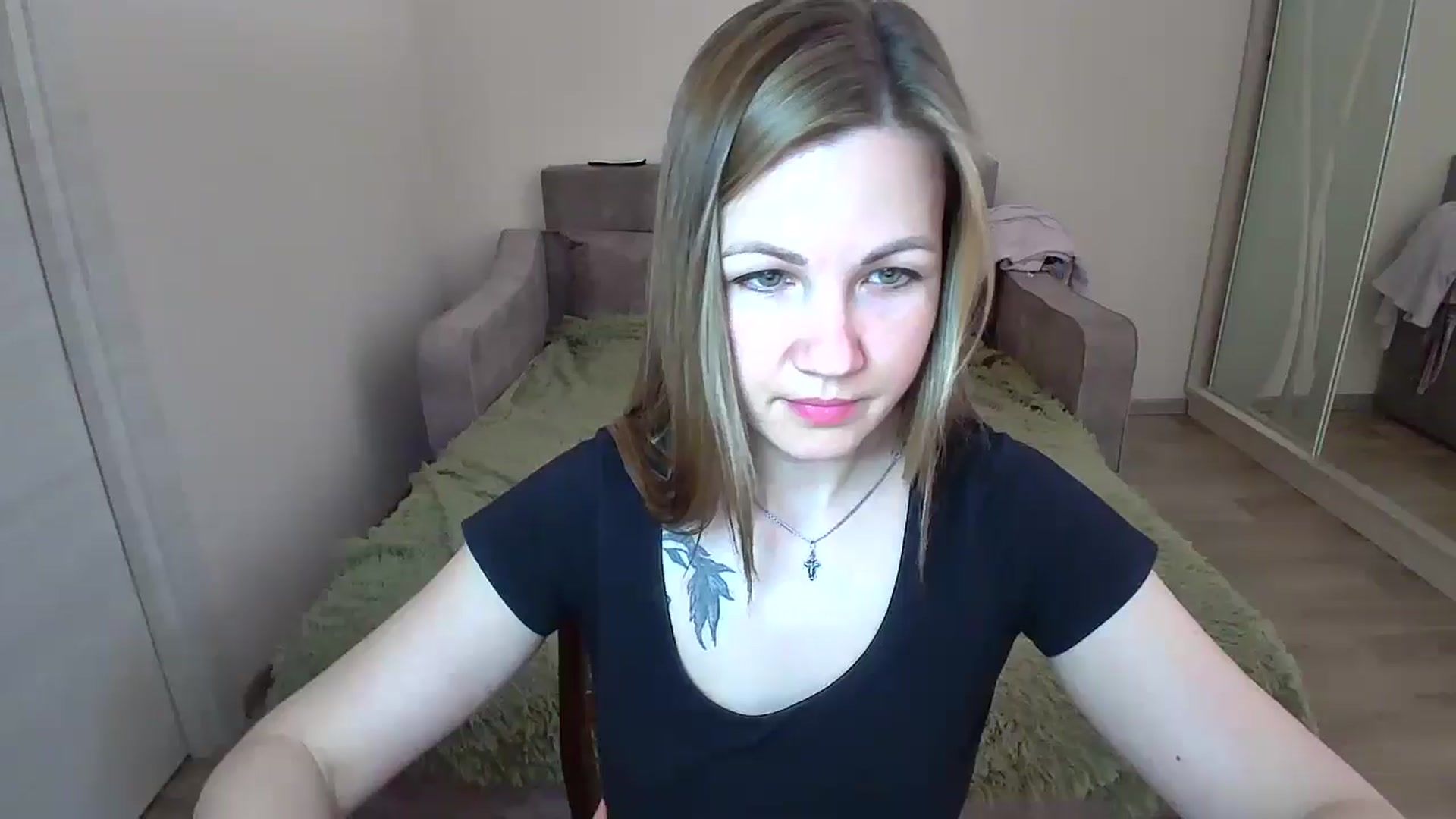 Gallery image thumbnail from Mira_for_love's myfreecams stream on, 03/25/2025, 16:04 image 18 of 20