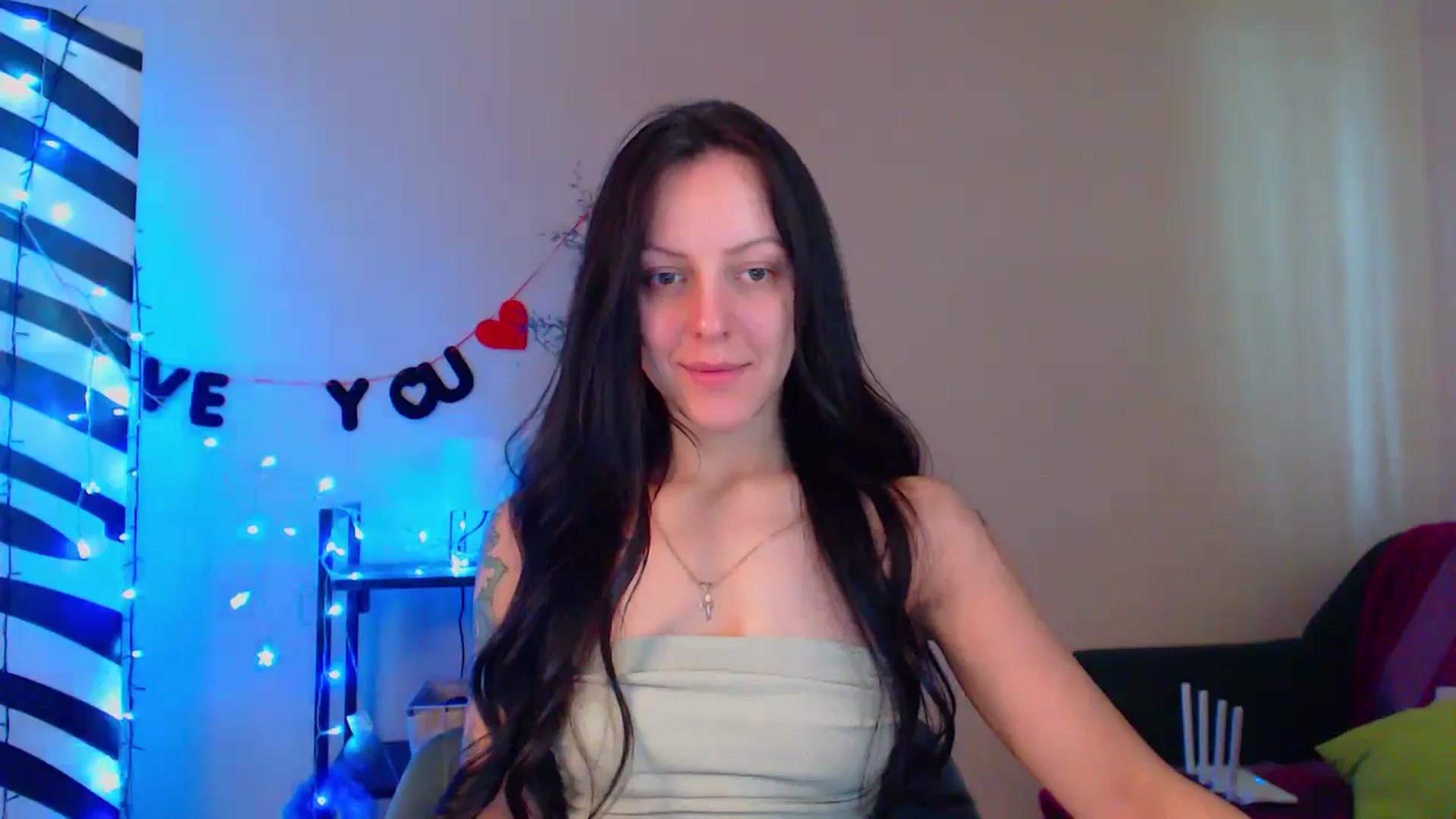 Gallery image thumbnail from MiracleMiss's myfreecams stream on, 05/14/2024, 10:51 image 17 of 20