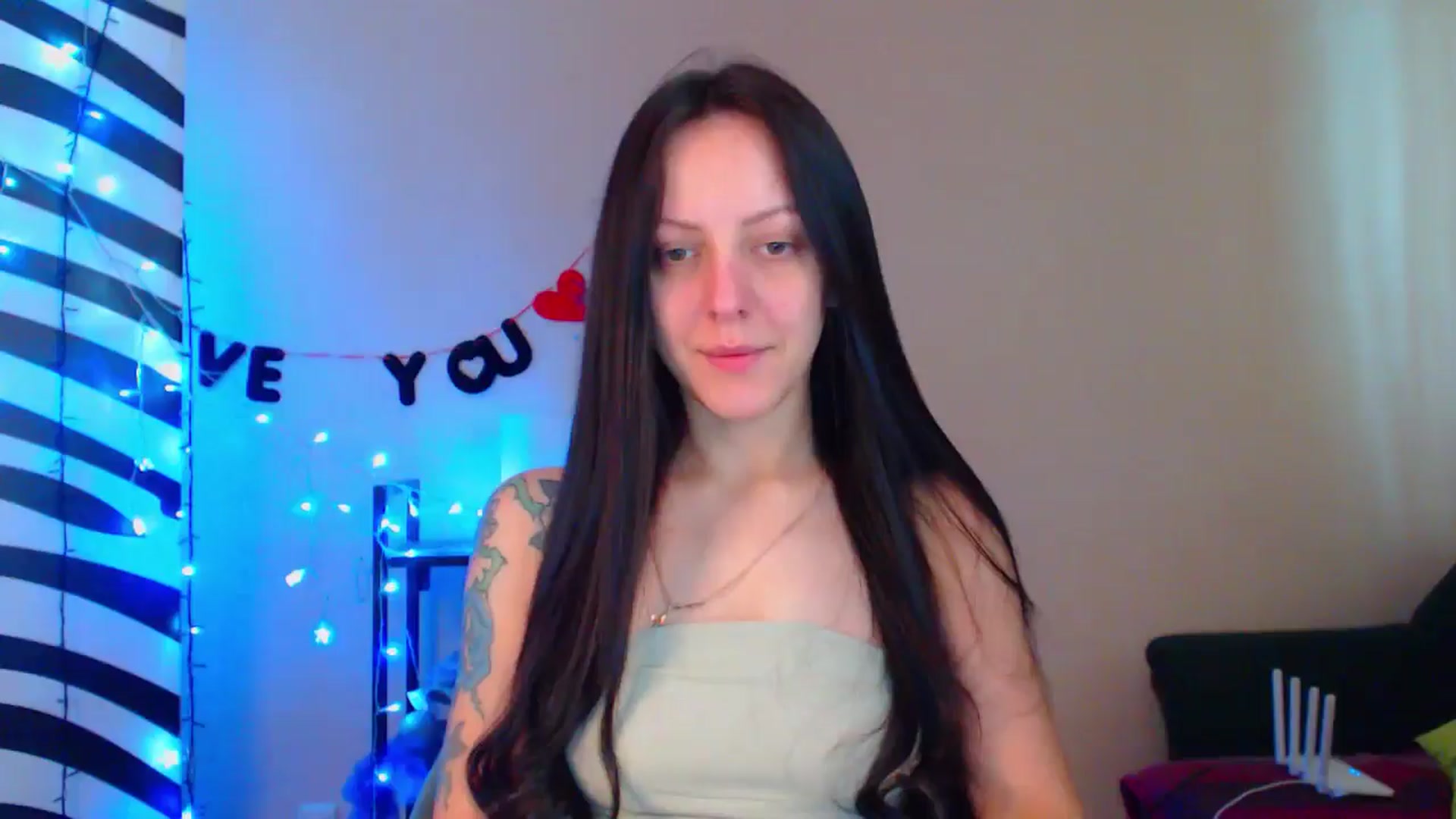 Gallery image thumbnail from MiracleMiss's myfreecams stream on, 05/15/2024, 10:44 image 19 of 20