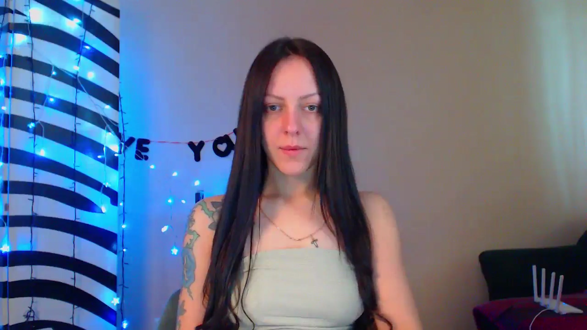 Gallery image thumbnail from MiracleMiss's myfreecams stream on, 05/16/2024, 10:47 image 16 of 20