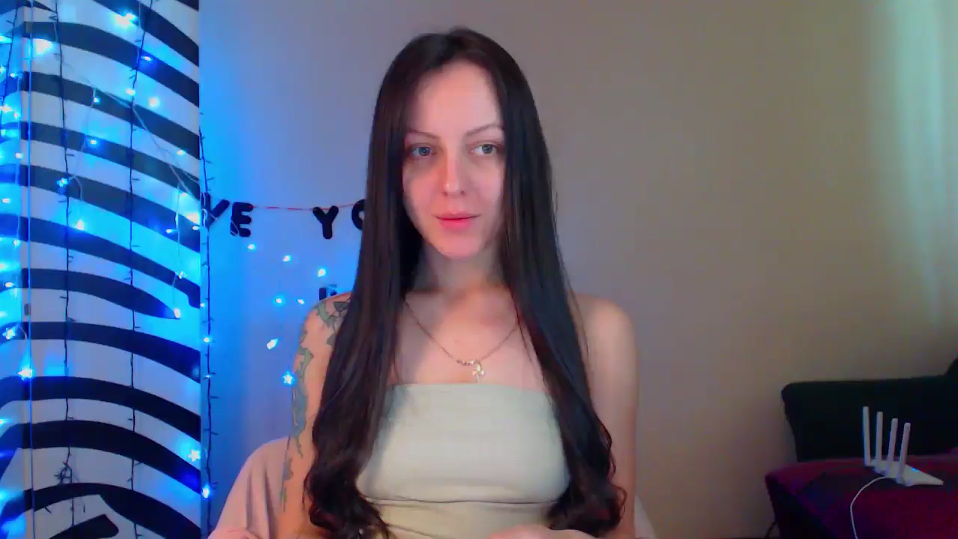 Gallery image thumbnail from MiracleMiss's myfreecams stream on, 05/17/2024, 10:59 image 1 of 20