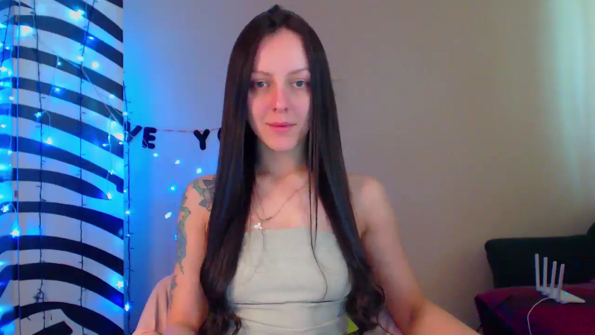 Gallery image thumbnail from MiracleMiss's myfreecams stream on, 05/17/2024, 10:59 image 20 of 20