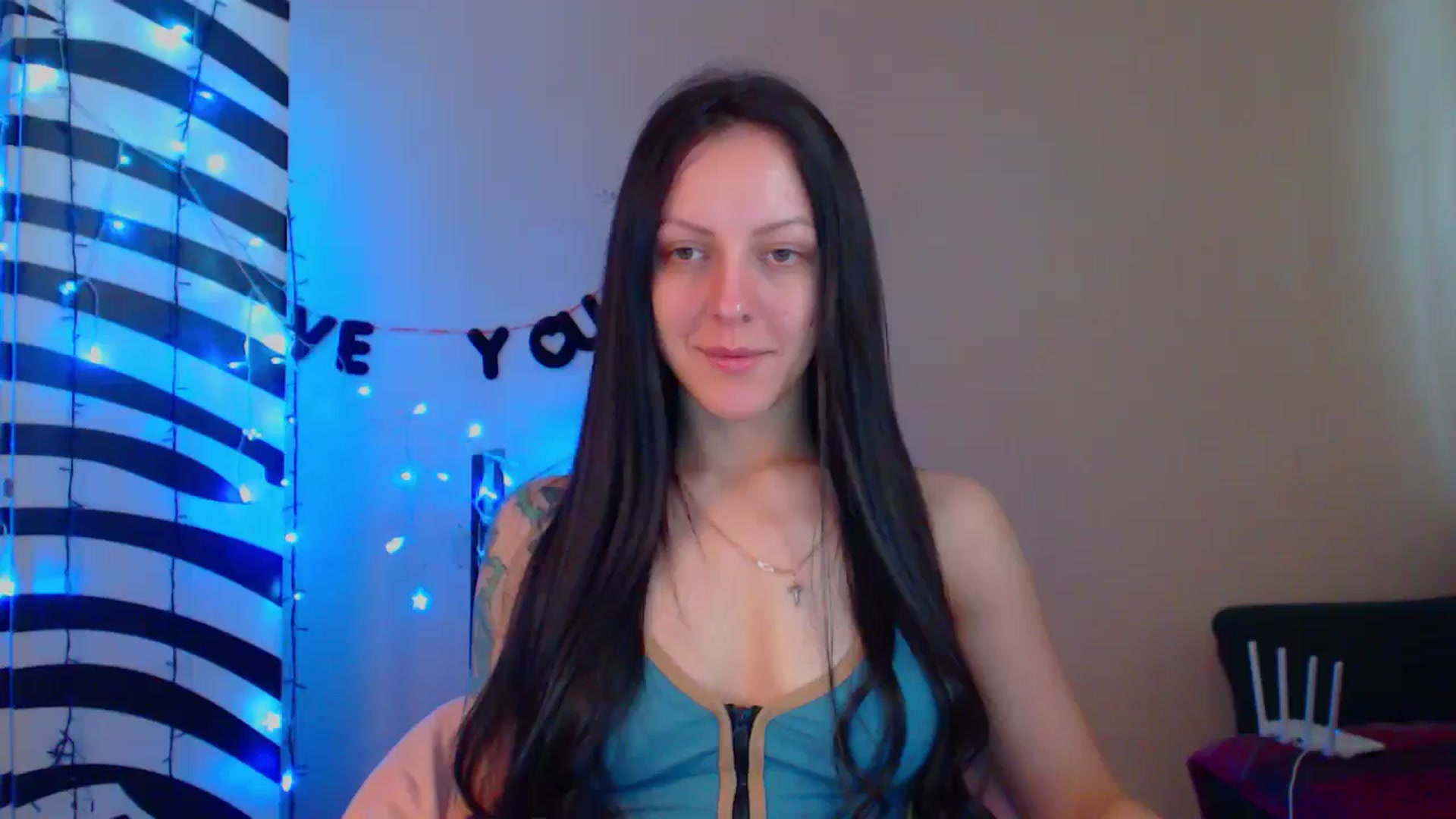 Gallery image thumbnail from MiracleMiss's myfreecams stream on, 05/21/2024, 11:01 image 14 of 20