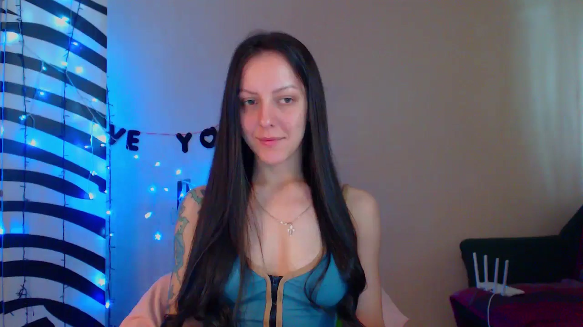 Gallery image thumbnail from MiracleMiss's myfreecams stream on, 05/21/2024, 11:16 image 12 of 20
