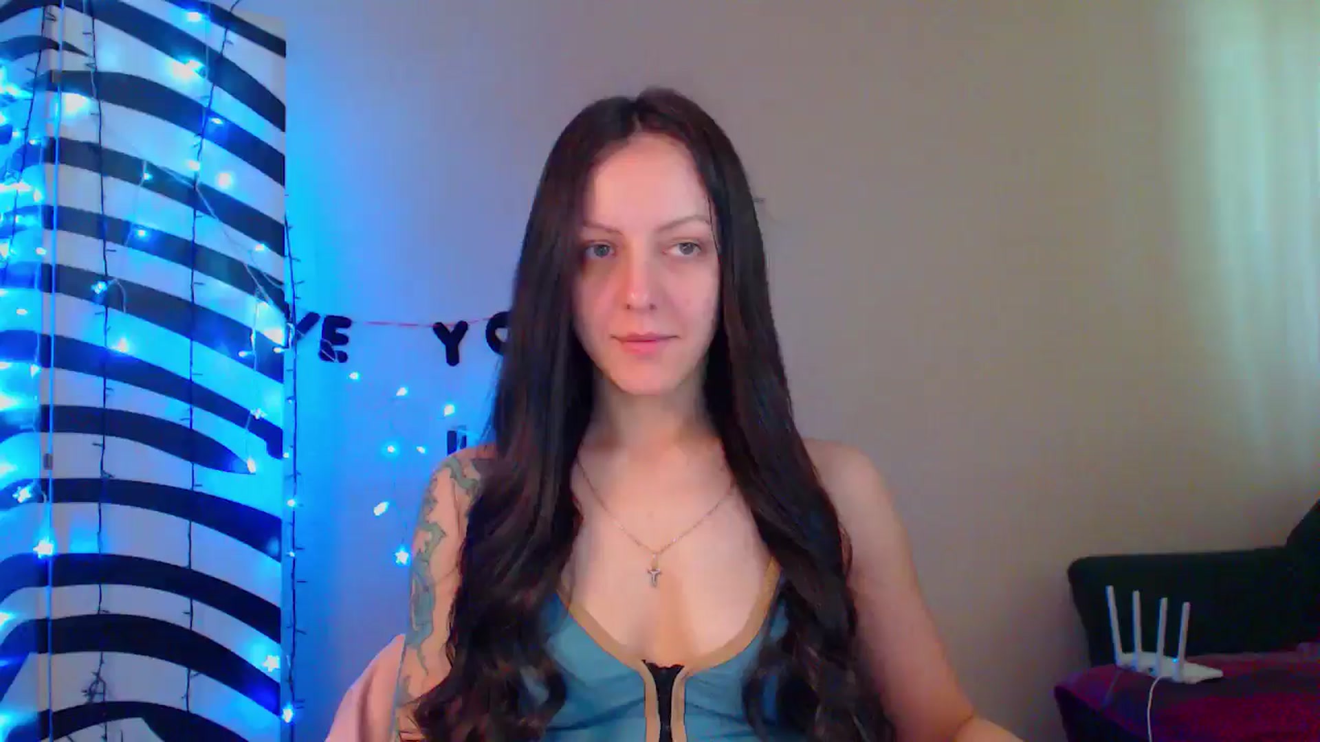 Gallery image thumbnail from MiracleMiss's myfreecams stream on, 05/22/2024, 11:07 image 1 of 20