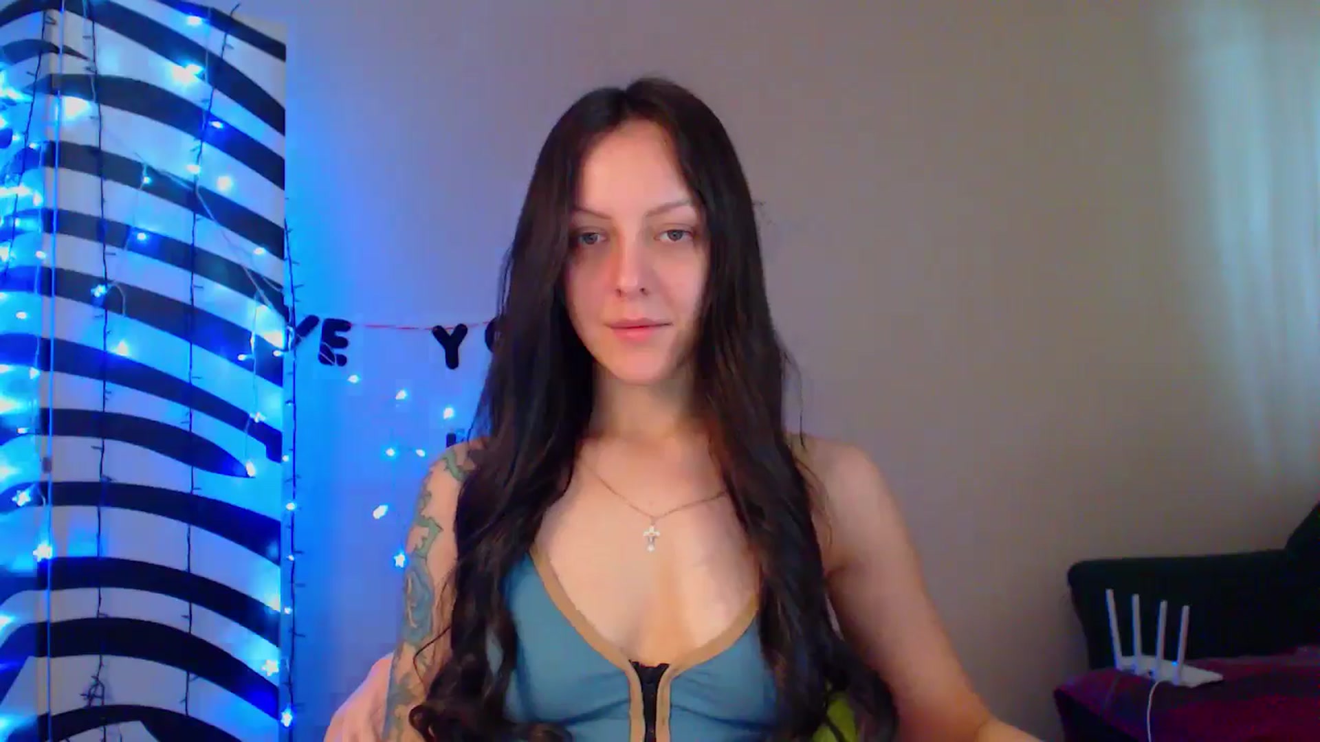 Gallery image thumbnail from MiracleMiss's myfreecams stream on, 05/22/2024, 11:07 image 16 of 20