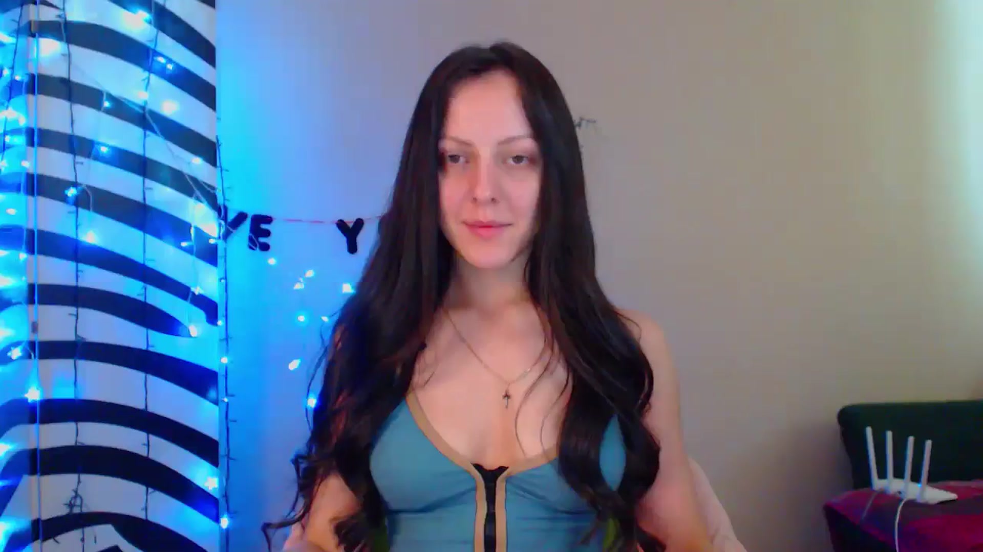Gallery image thumbnail from MiracleMiss's myfreecams stream on, 05/22/2024, 13:45 image 15 of 20