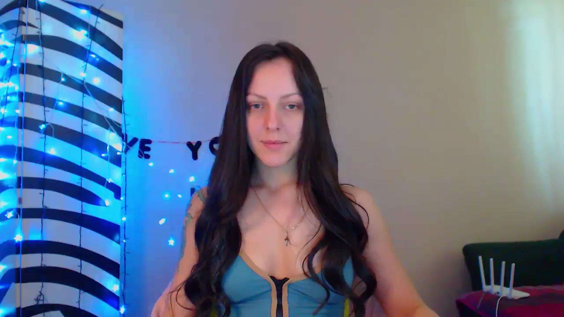 Gallery image thumbnail from MiracleMiss's myfreecams stream on, 05/22/2024, 13:45 image 6 of 20