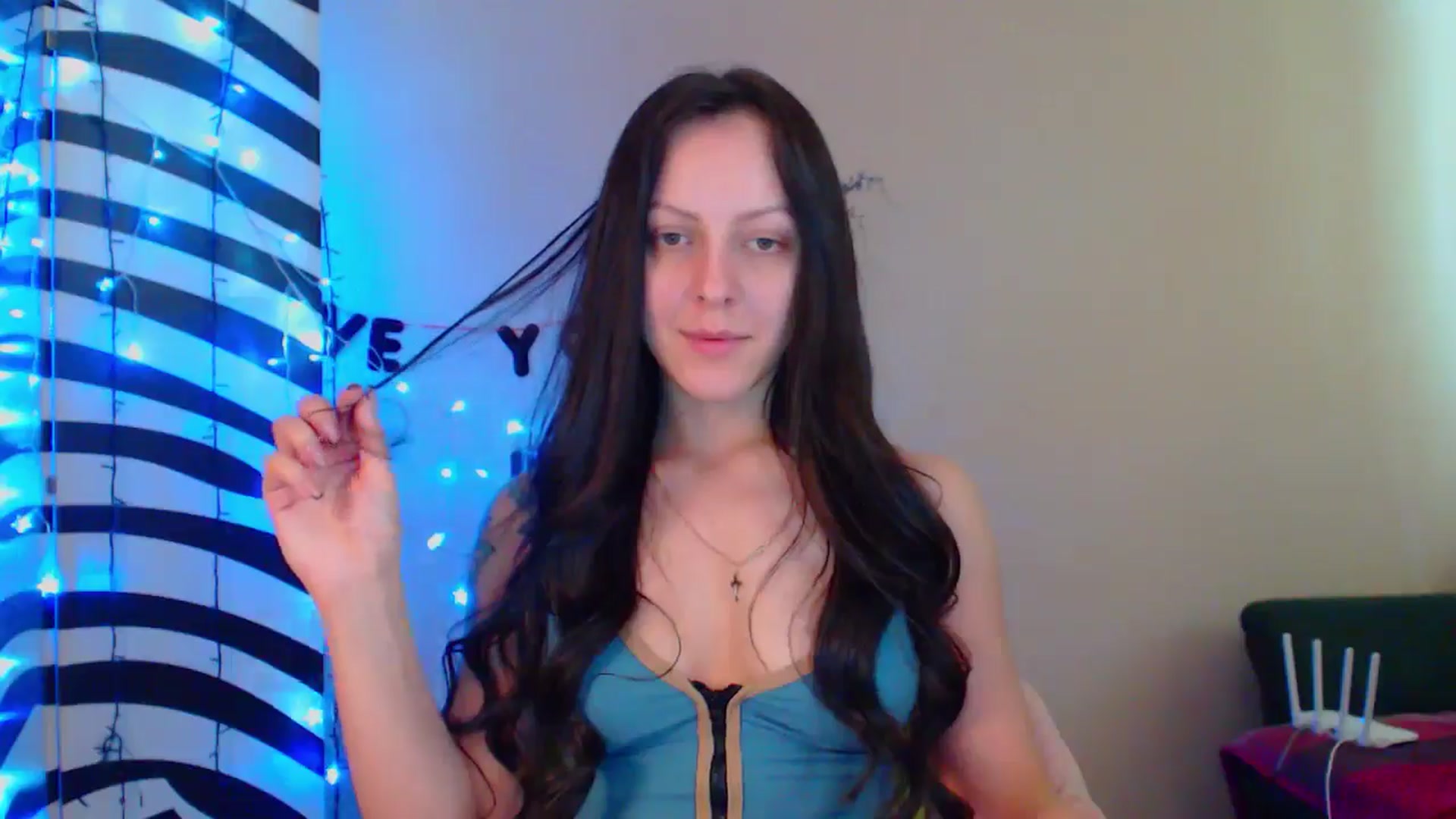 Gallery image thumbnail from MiracleMiss's myfreecams stream on, 05/22/2024, 13:45 image 14 of 20