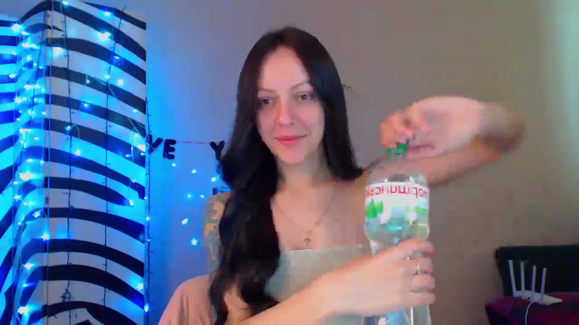 Gallery image thumbnail from MiracleMiss's myfreecams stream on, 05/23/2024, 11:00 image 6 of 20