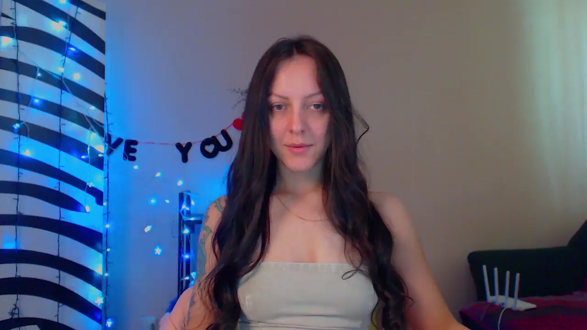 Gallery image thumbnail from MiracleMiss's myfreecams stream on, 05/24/2024, 10:48 image 20 of 20