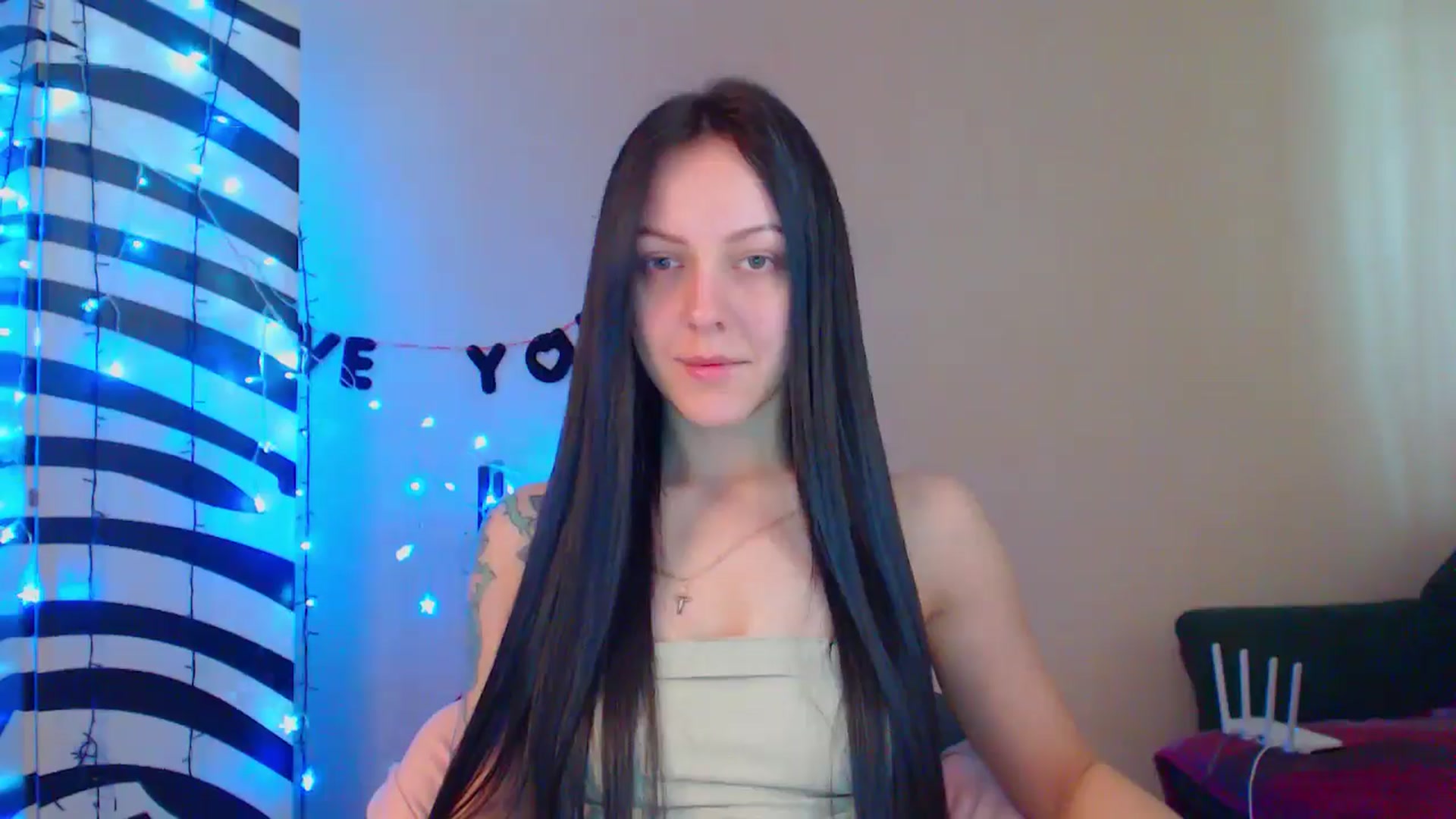 Gallery image thumbnail from MiracleMiss's myfreecams stream on, 05/27/2024, 10:49 image 19 of 20