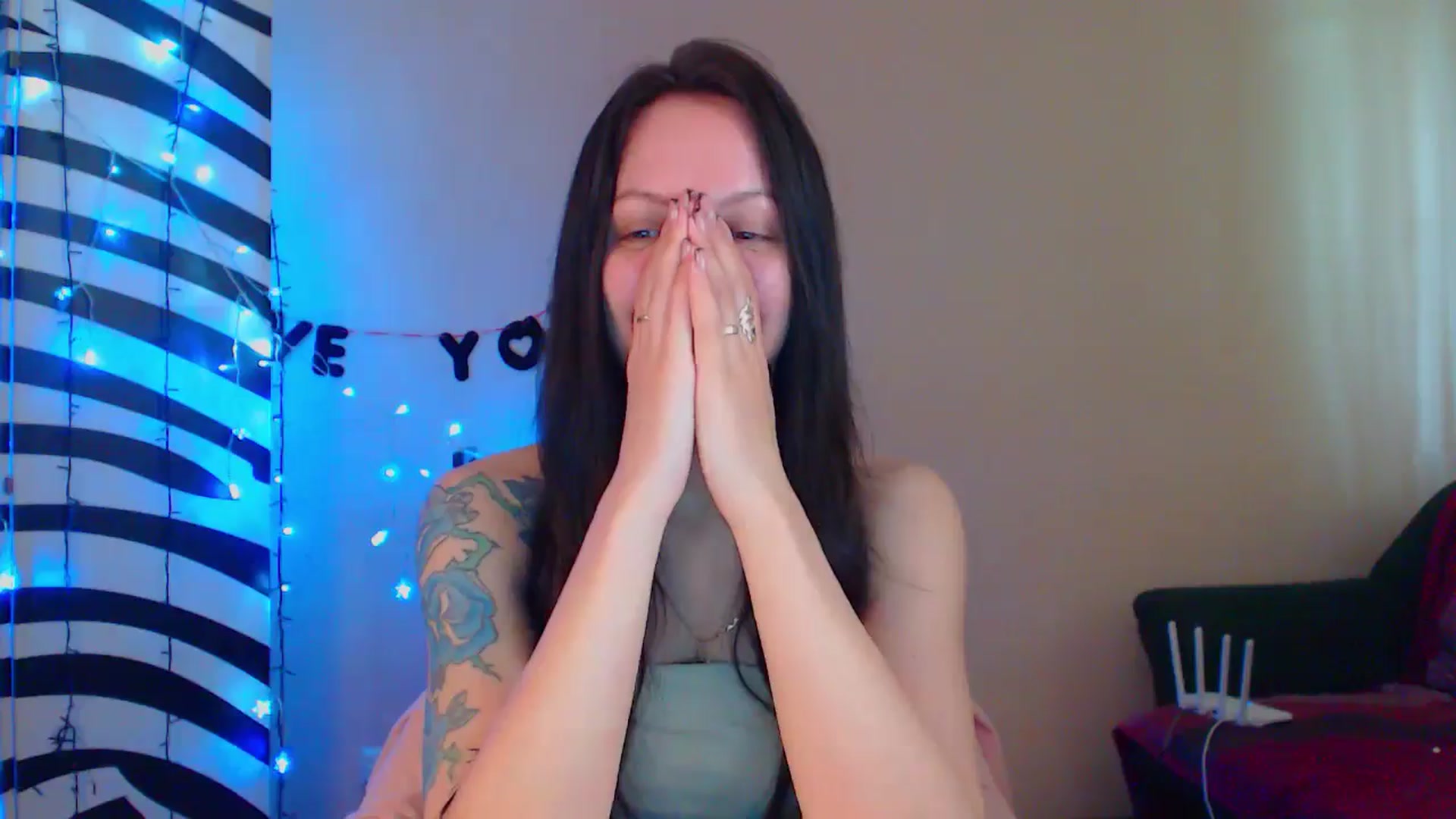 Gallery image thumbnail from MiracleMiss's myfreecams stream on, 05/29/2024, 09:39 image 10 of 20