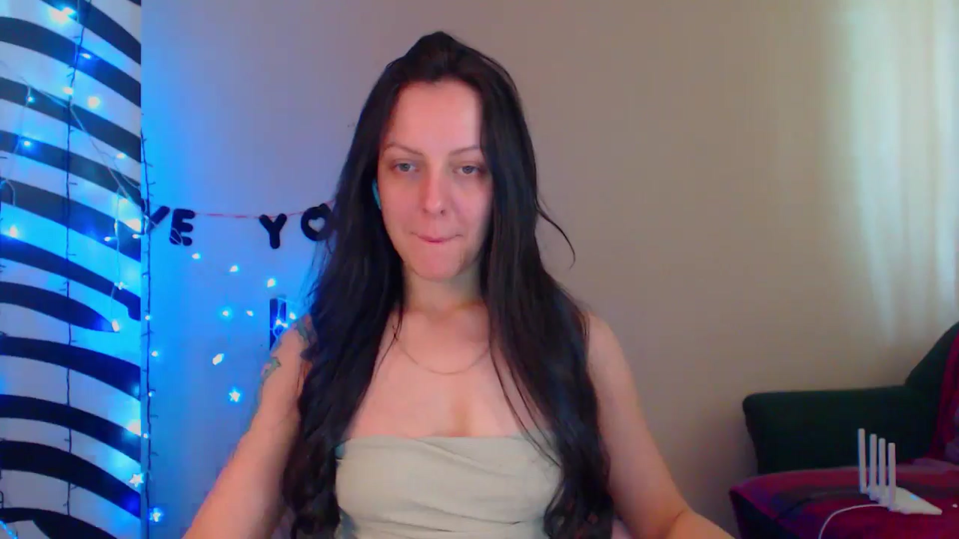 Gallery image thumbnail from MiracleMiss's myfreecams stream on, 06/04/2024, 12:00 image 3 of 20