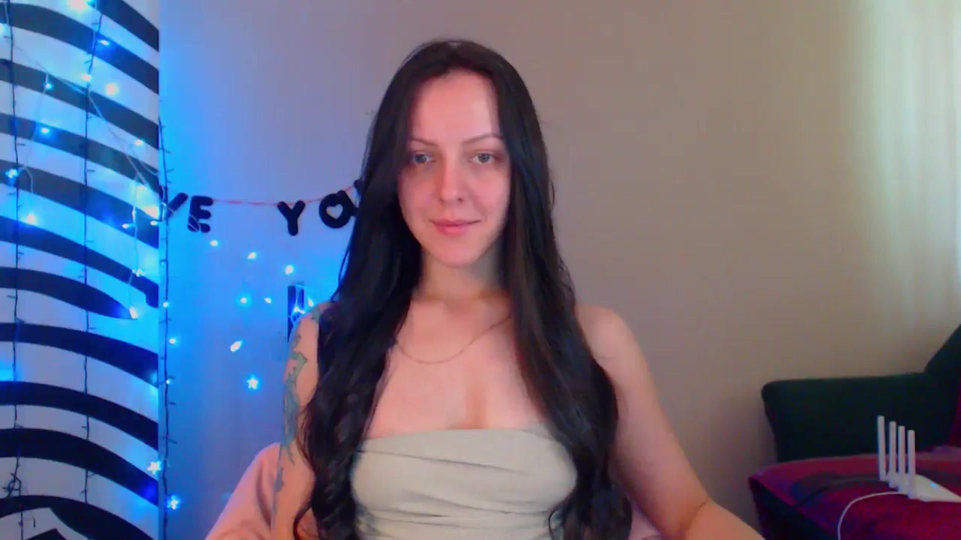 Gallery image thumbnail from MiracleMiss's myfreecams stream on, 06/04/2024, 12:00 image 12 of 20