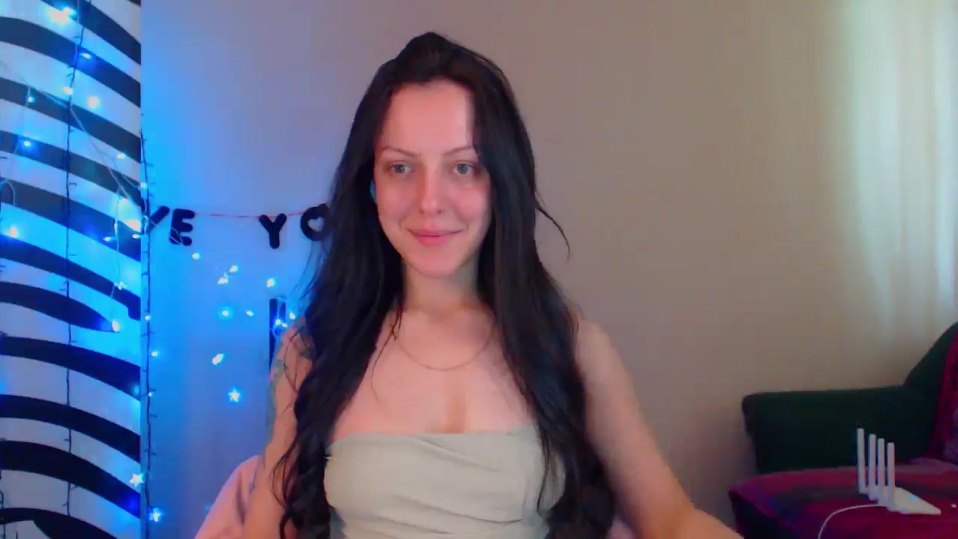 Gallery image thumbnail from MiracleMiss's myfreecams stream on, 06/04/2024, 12:00 image 2 of 20