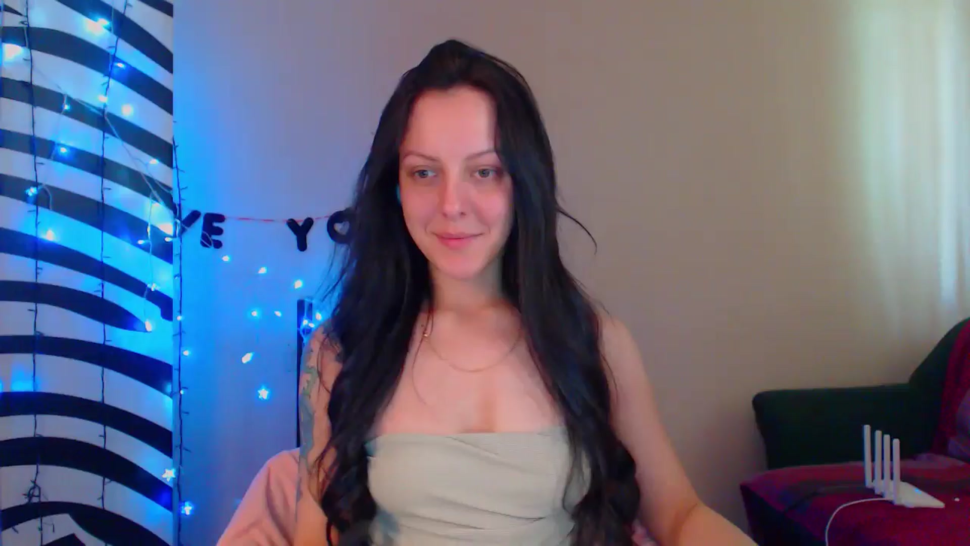 Gallery image thumbnail from MiracleMiss's myfreecams stream on, 06/04/2024, 12:00 image 1 of 20