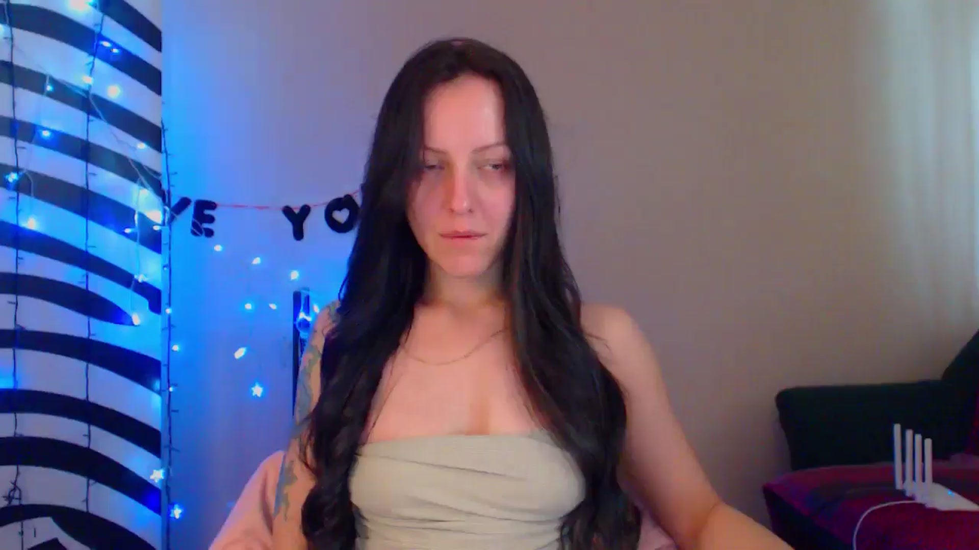 Gallery image thumbnail from MiracleMiss's myfreecams stream on, 06/04/2024, 12:00 image 15 of 20