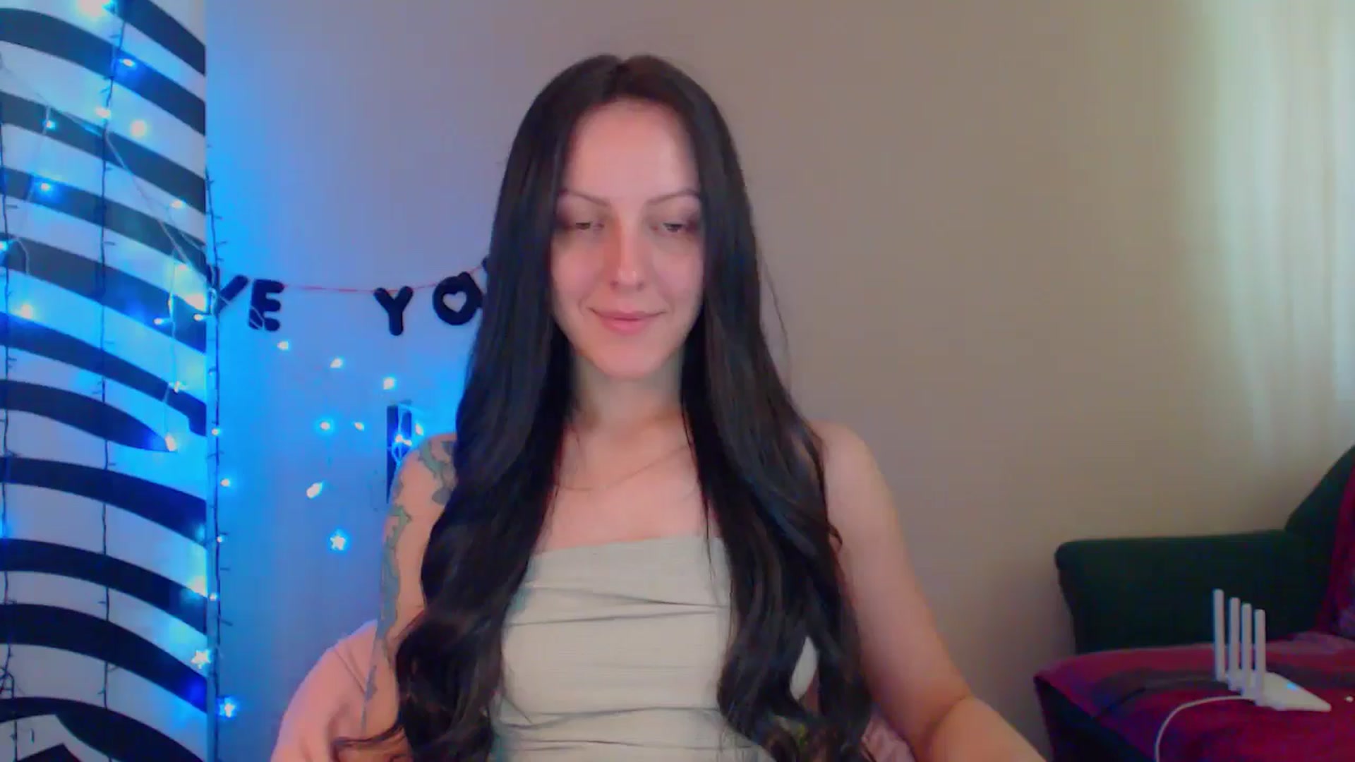 Gallery image thumbnail from MiracleMiss's myfreecams stream on, 06/04/2024, 12:34 image 16 of 20