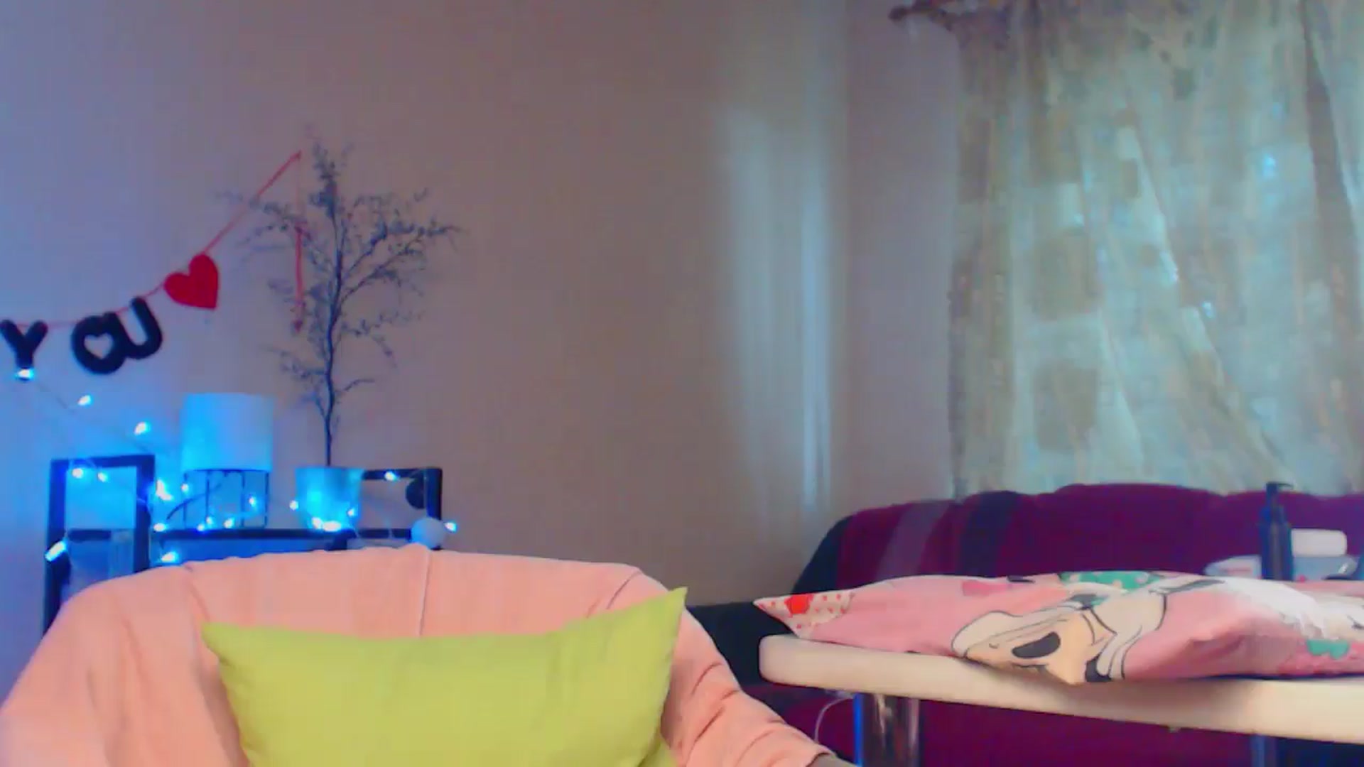 Gallery image thumbnail from MiracleMiss's myfreecams stream on, 06/05/2024, 11:28 image 7 of 20