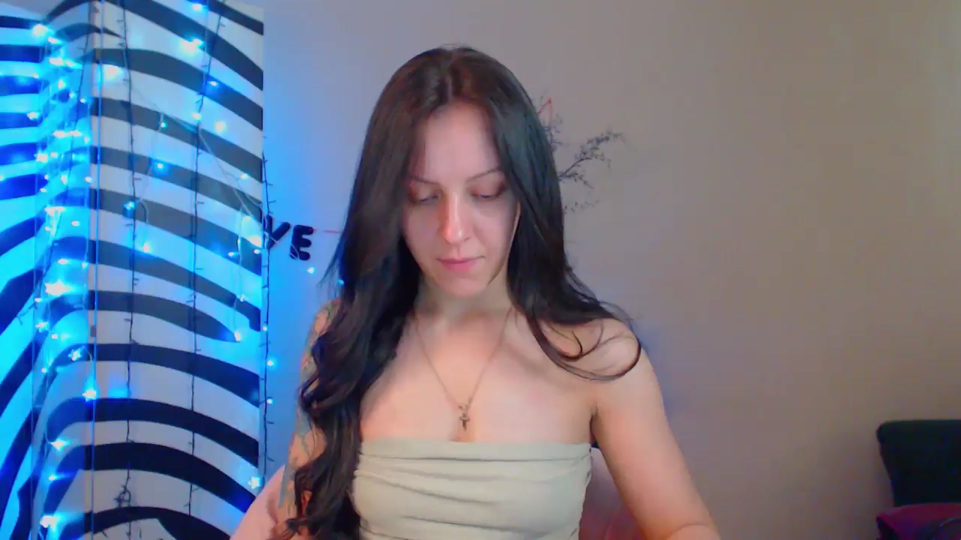 Gallery image thumbnail from MiracleMiss's myfreecams stream on, 06/11/2024, 11:24 image 20 of 20
