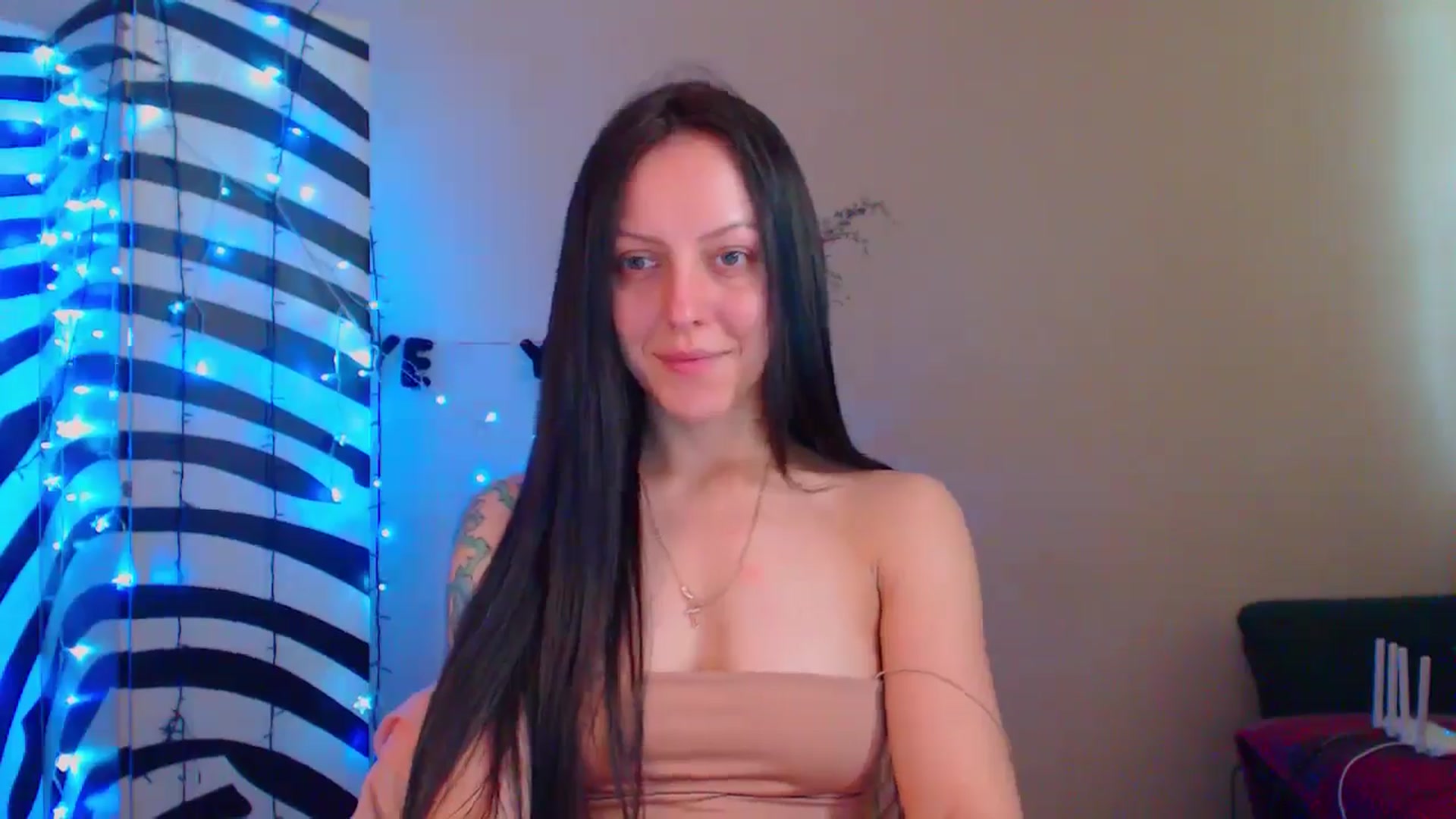 Gallery image thumbnail from MiracleMiss's myfreecams stream on, 06/12/2024, 11:11 image 12 of 20