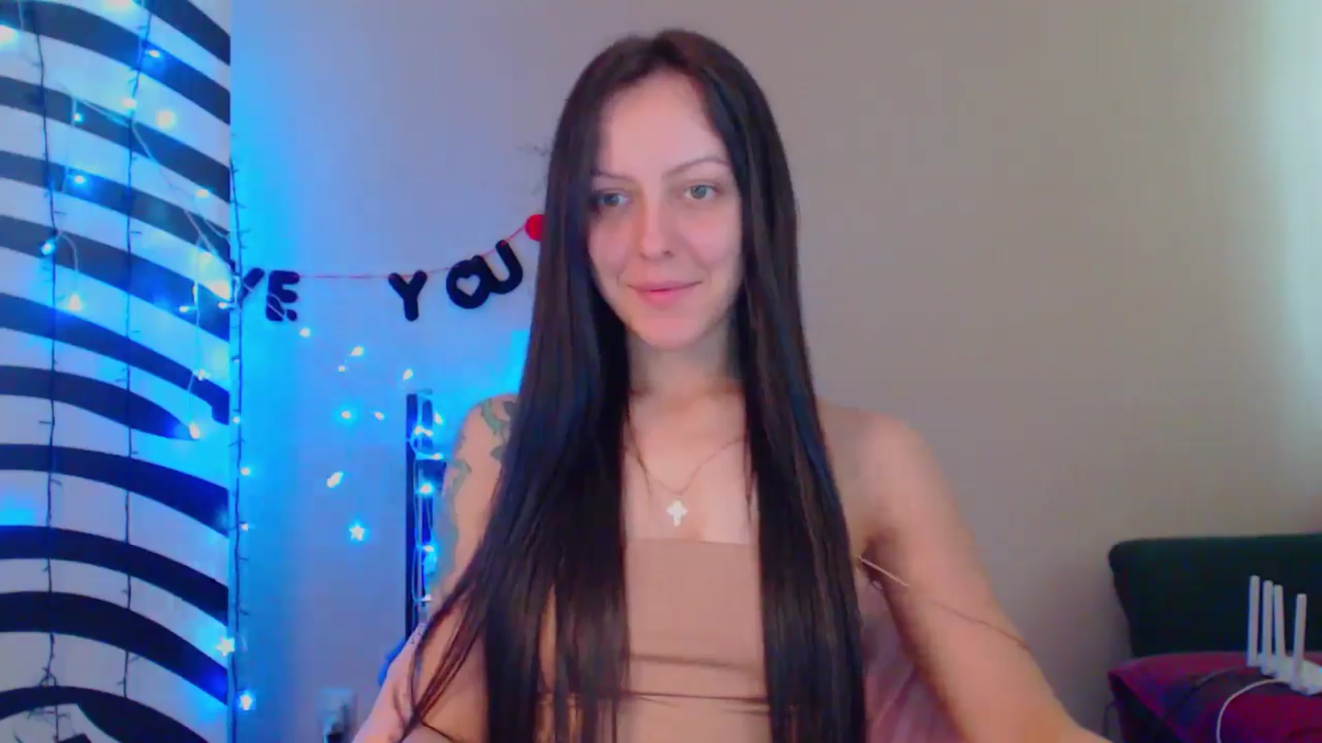 Gallery image thumbnail from MiracleMiss's myfreecams stream on, 06/17/2024, 11:22 image 19 of 20