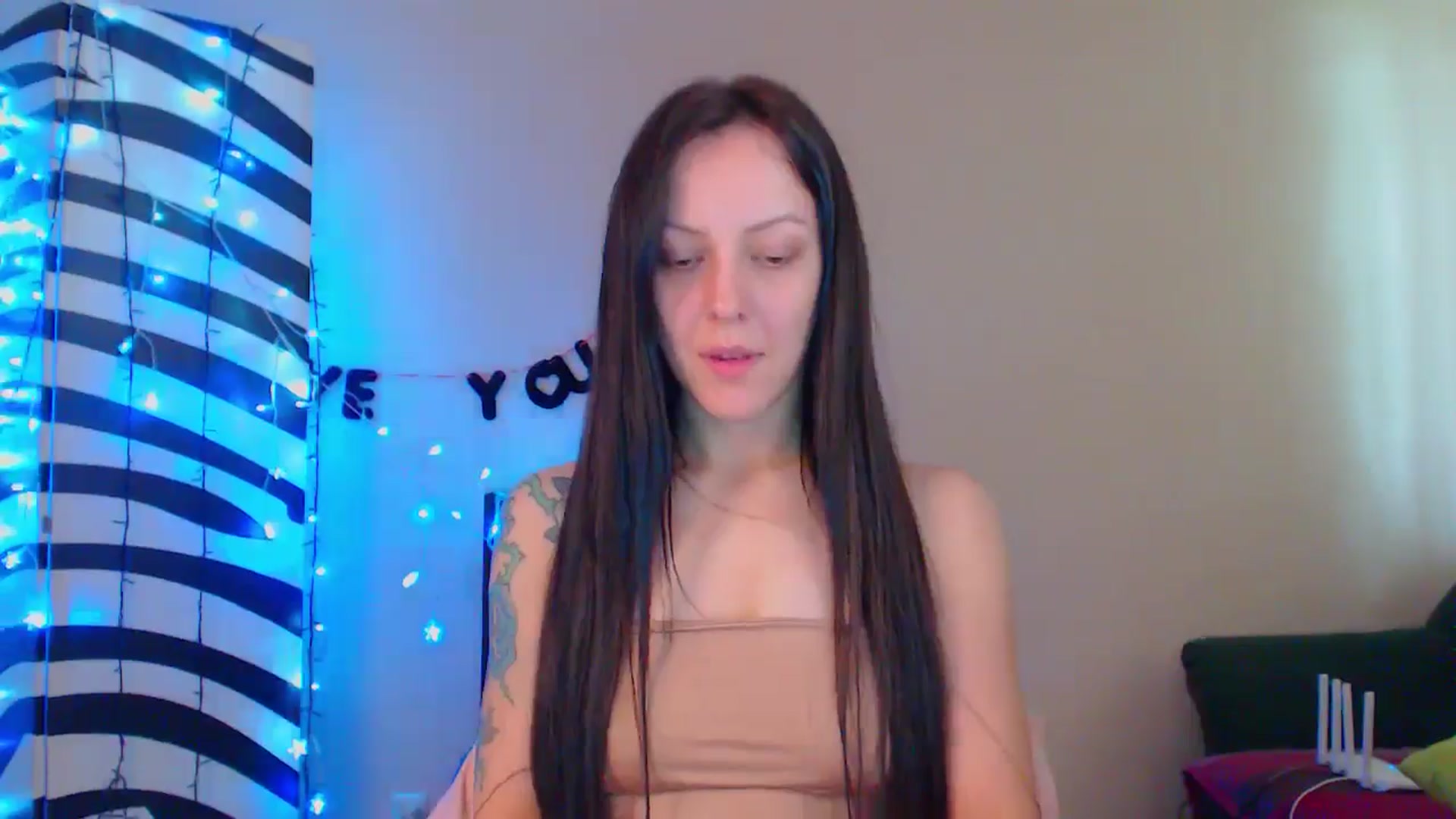 Gallery image thumbnail from MiracleMiss's myfreecams stream on, 06/17/2024, 11:22 image 5 of 20