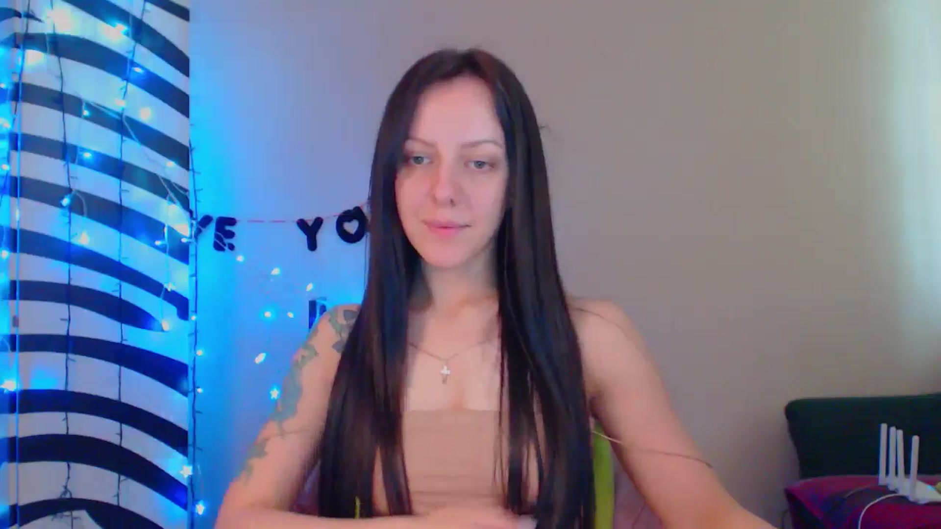 Gallery image thumbnail from MiracleMiss's myfreecams stream on, 06/17/2024, 11:22 image 18 of 20
