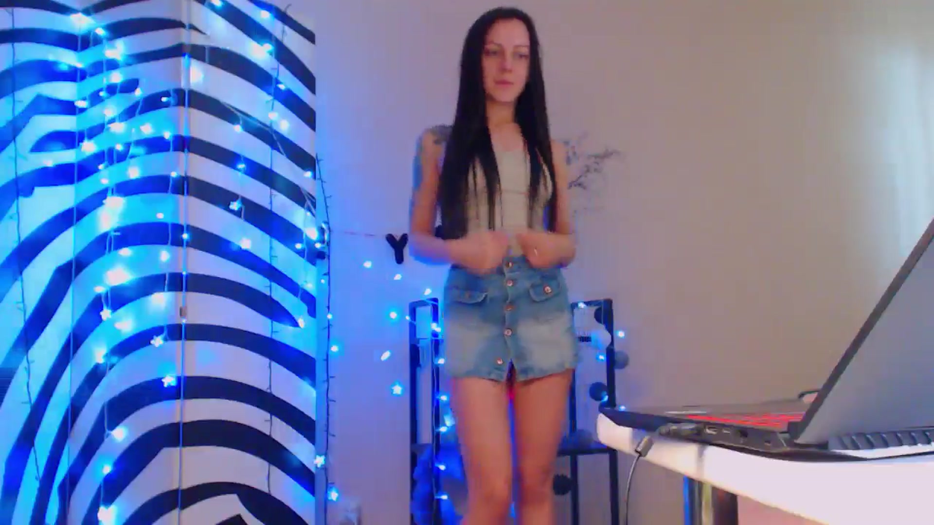 Gallery image thumbnail from MiracleMiss's myfreecams stream on, 06/20/2024, 11:42 image 6 of 20