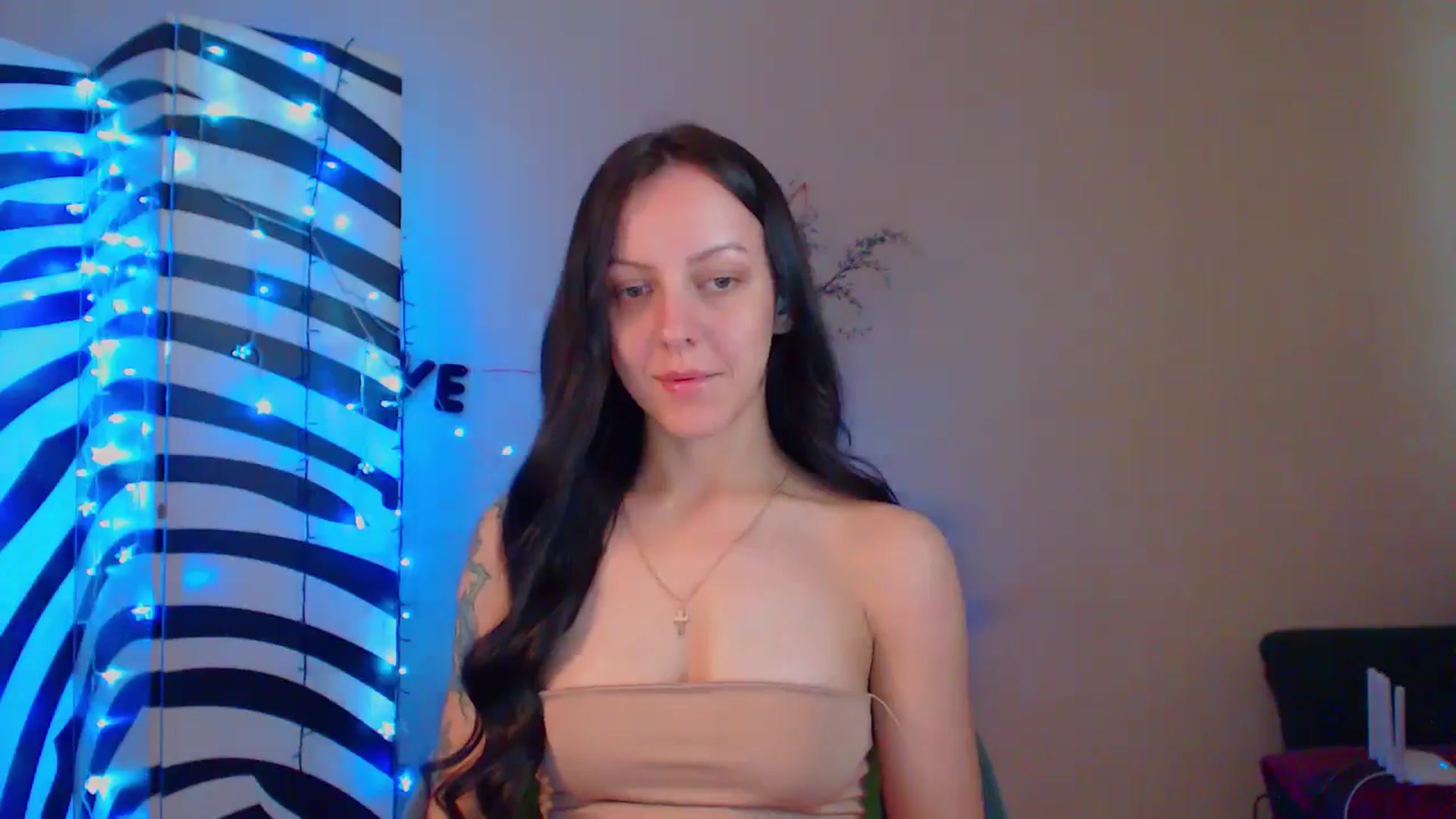 Gallery image thumbnail from MiracleMiss's myfreecams stream on, 06/24/2024, 11:13 image 15 of 20