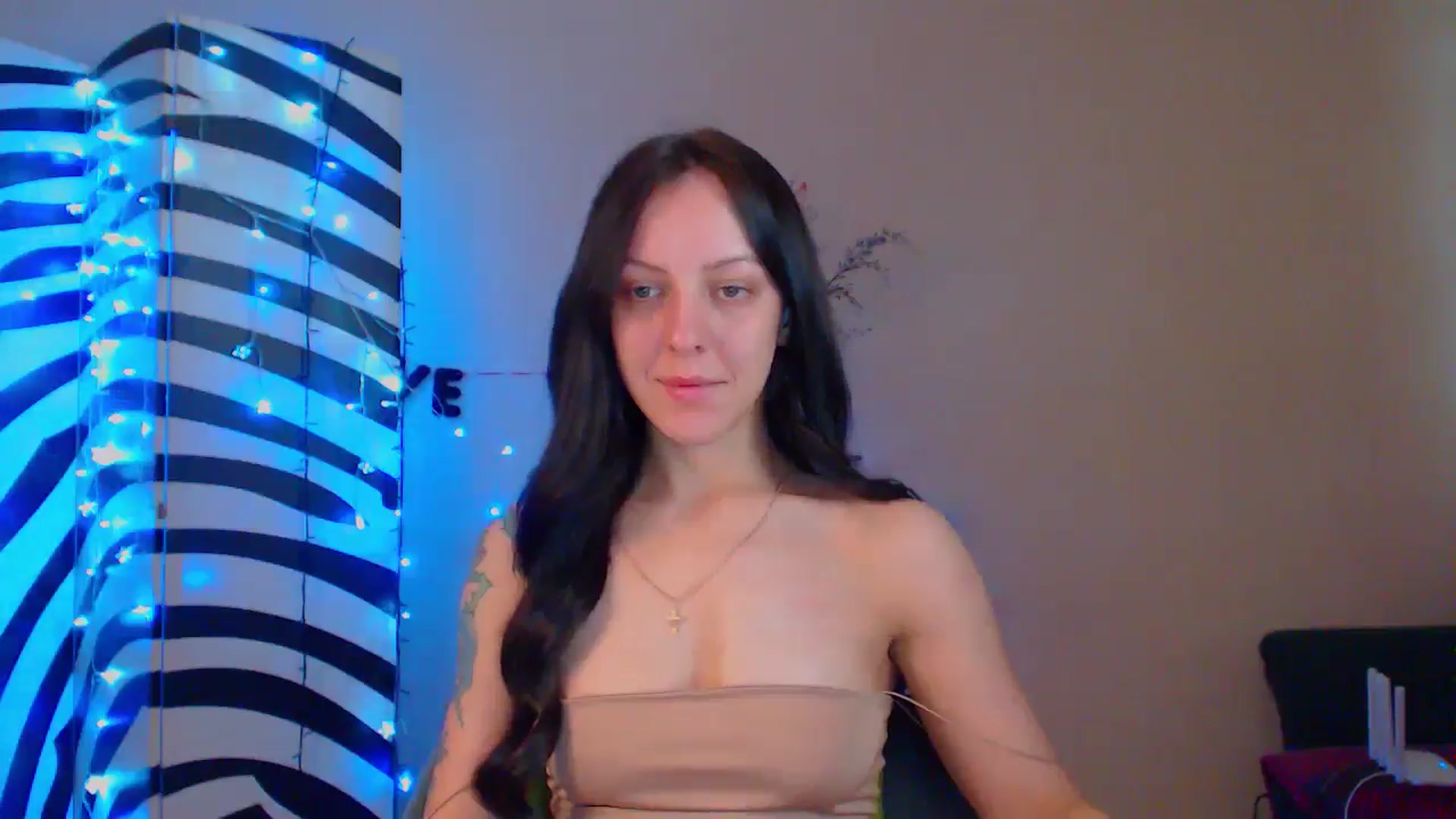 Gallery image thumbnail from MiracleMiss's myfreecams stream on, 06/24/2024, 11:13 image 18 of 20