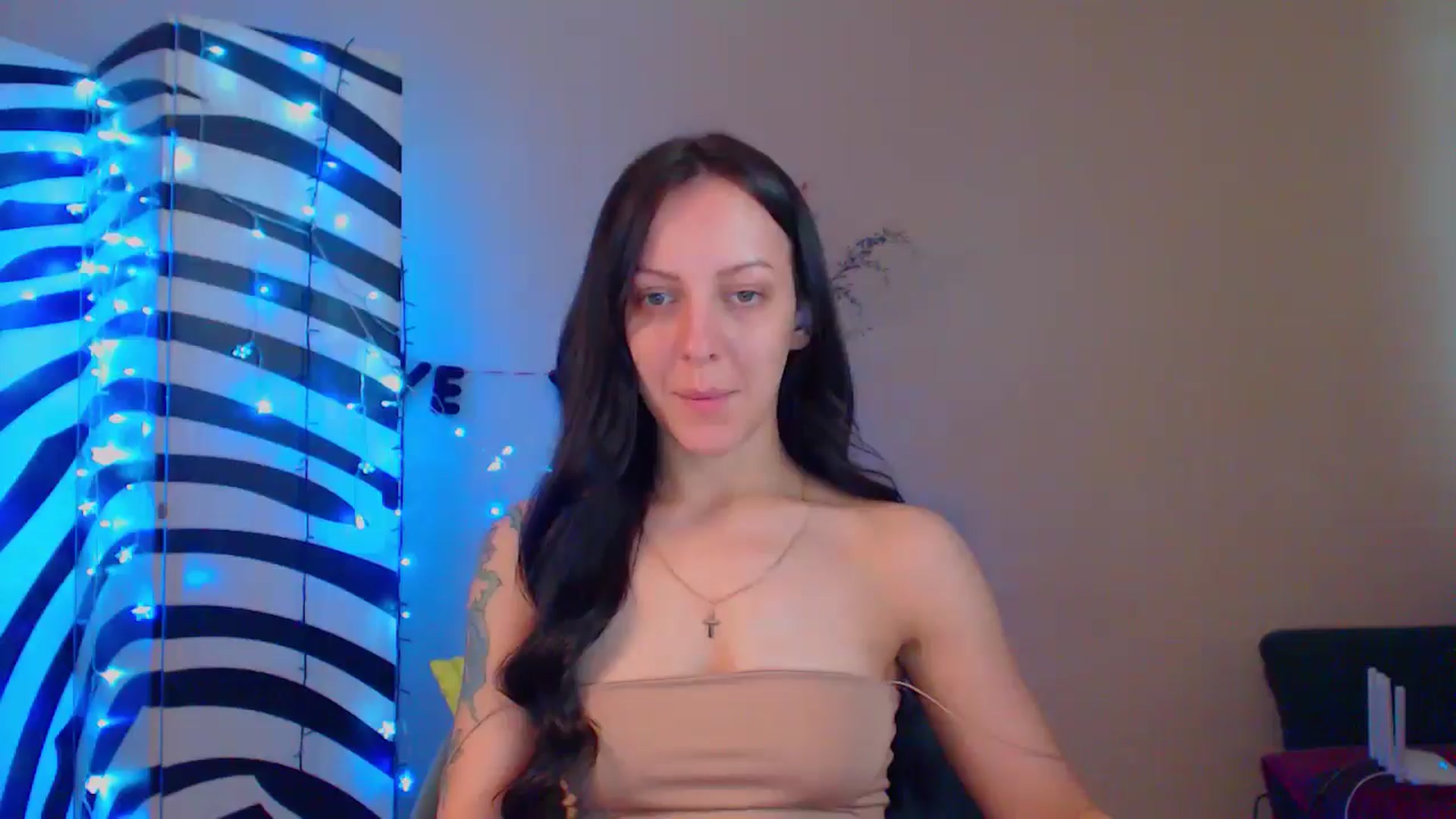 Gallery image thumbnail from MiracleMiss's myfreecams stream on, 06/24/2024, 11:13 image 1 of 20