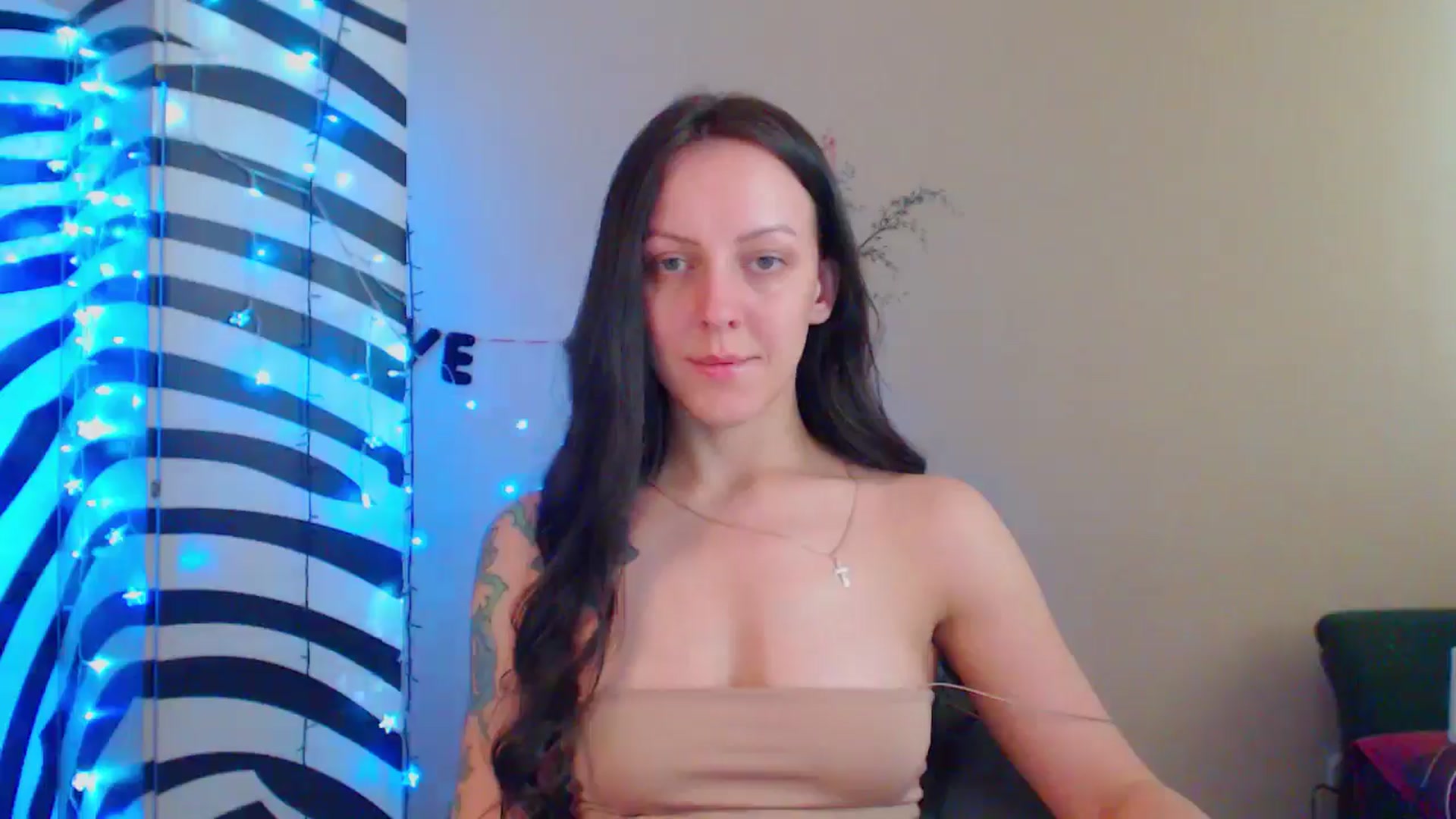 Gallery image thumbnail from MiracleMiss's myfreecams stream on, 06/28/2024, 15:42 image 13 of 20
