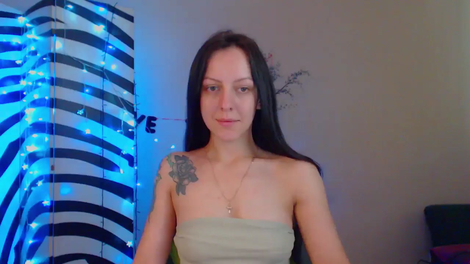 Gallery image thumbnail from MiracleMiss's myfreecams stream on, 07/02/2024, 10:46 image 3 of 20