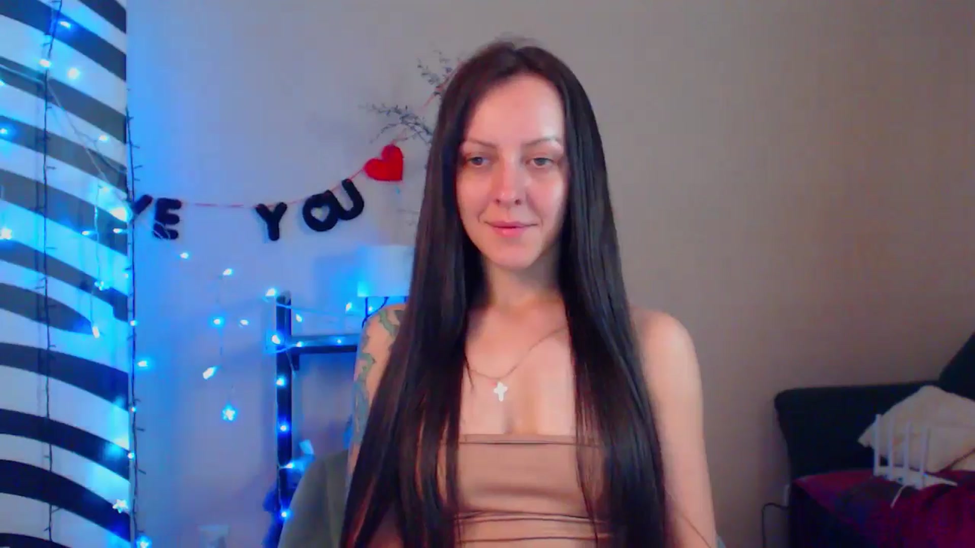 Gallery image thumbnail from MiracleMiss's myfreecams stream on, 07/04/2024, 14:18 image 11 of 20