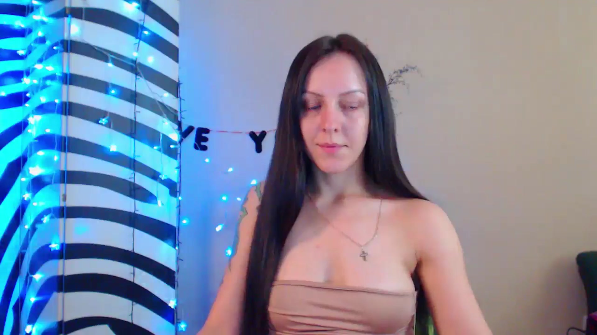 Gallery image thumbnail from MiracleMiss's myfreecams stream on, 07/05/2024, 15:35 image 20 of 20