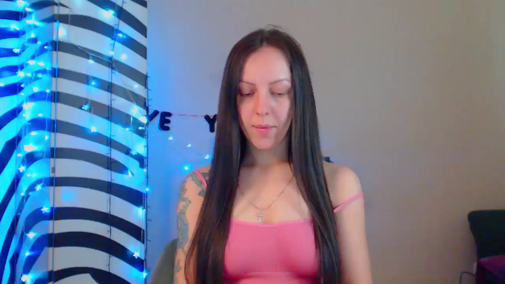 Gallery image thumbnail from MiracleMiss's myfreecams stream on, 07/07/2024, 10:04 image 1 of 20