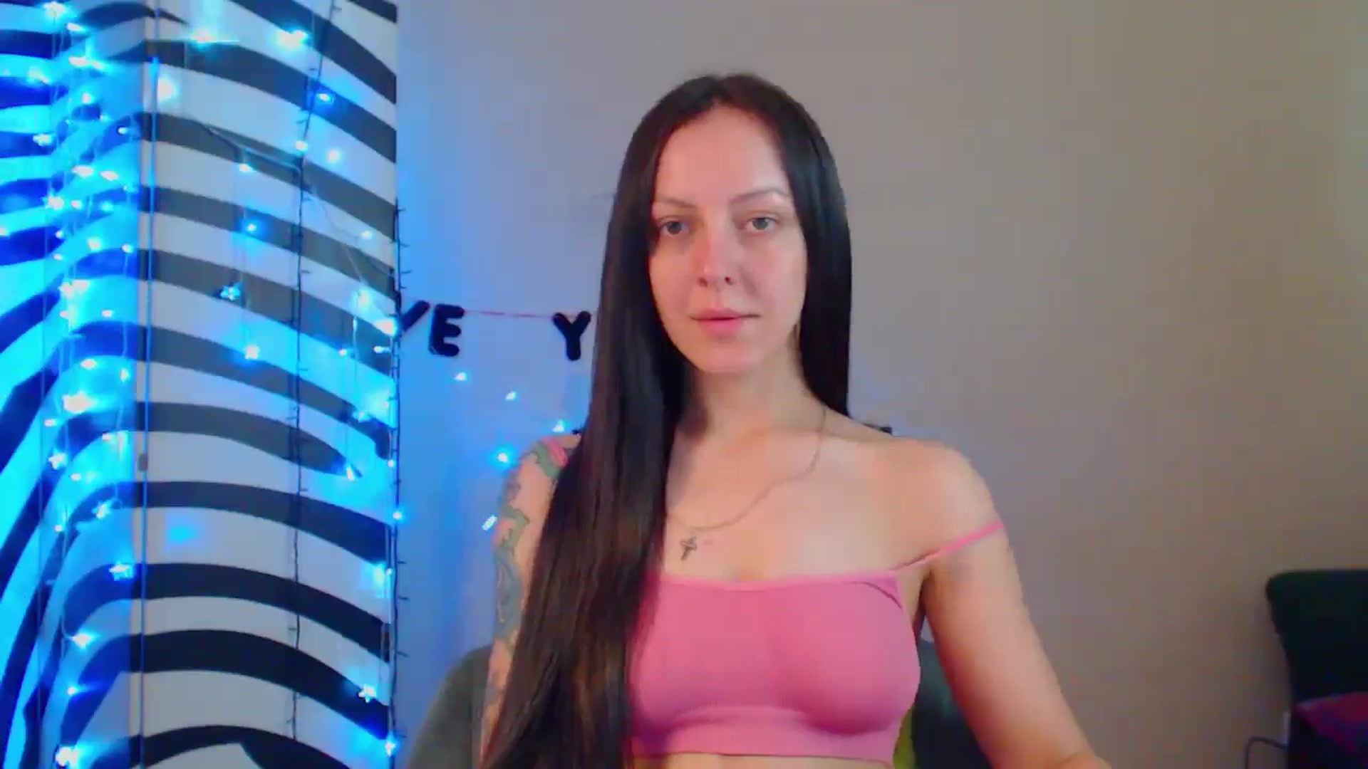 Gallery image thumbnail from MiracleMiss's myfreecams stream on, 07/07/2024, 10:04 image 12 of 20