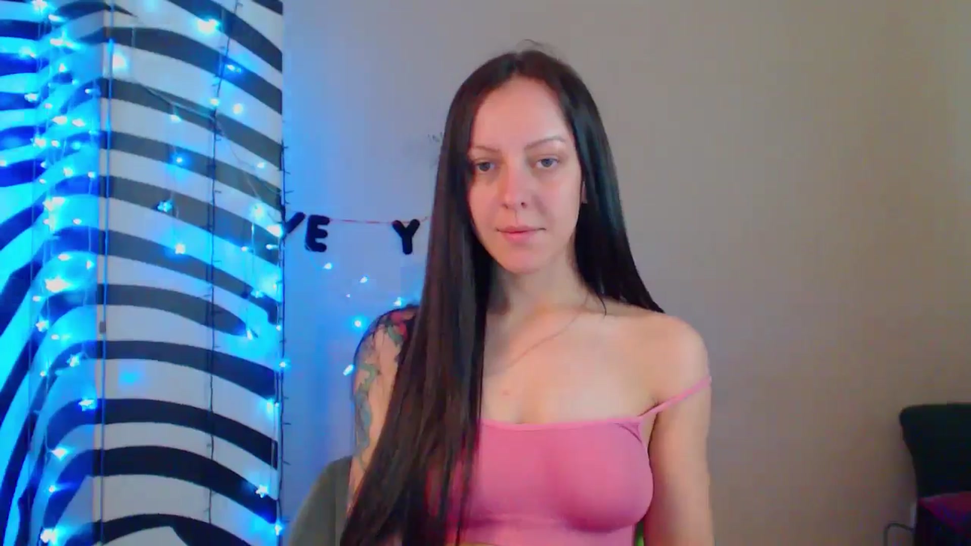 Gallery image thumbnail from MiracleMiss's myfreecams stream on, 07/07/2024, 10:04 image 7 of 20