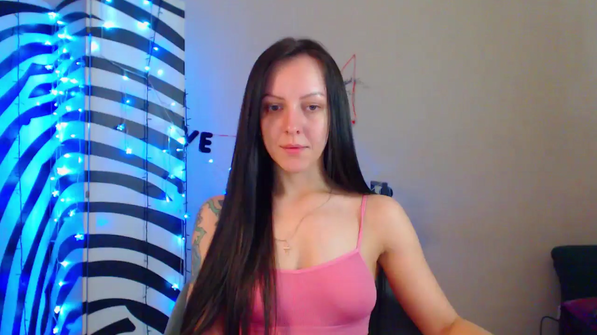 Gallery image thumbnail from MiracleMiss's myfreecams stream on, 07/09/2024, 08:19 image 7 of 20