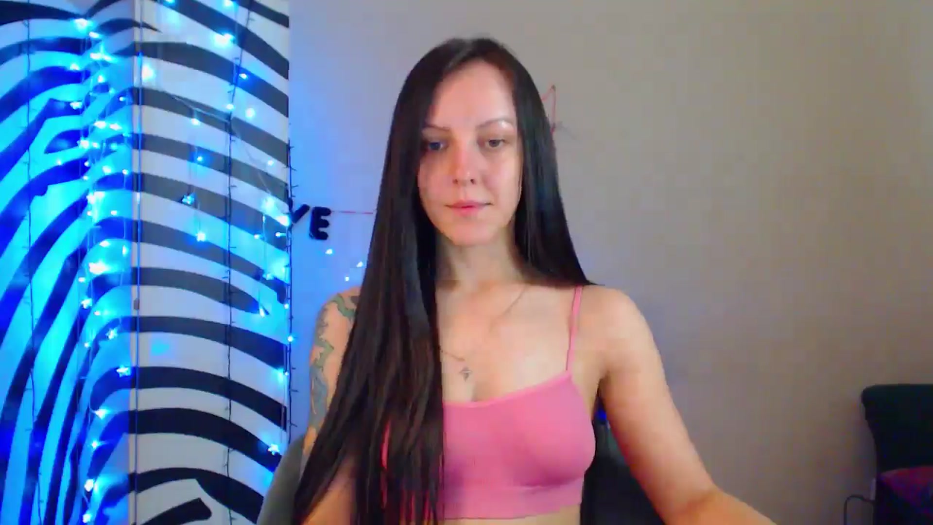 Gallery image thumbnail from MiracleMiss's myfreecams stream on, 07/09/2024, 08:19 image 16 of 20