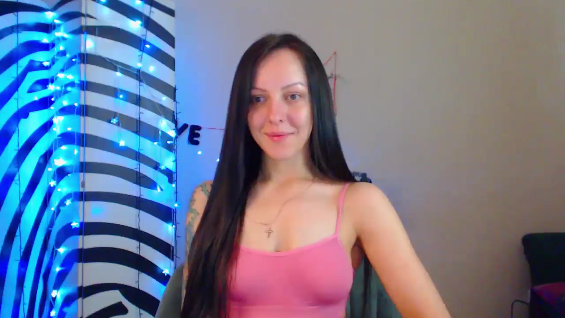 Gallery image thumbnail from MiracleMiss's myfreecams stream on, 07/09/2024, 08:19 image 6 of 20