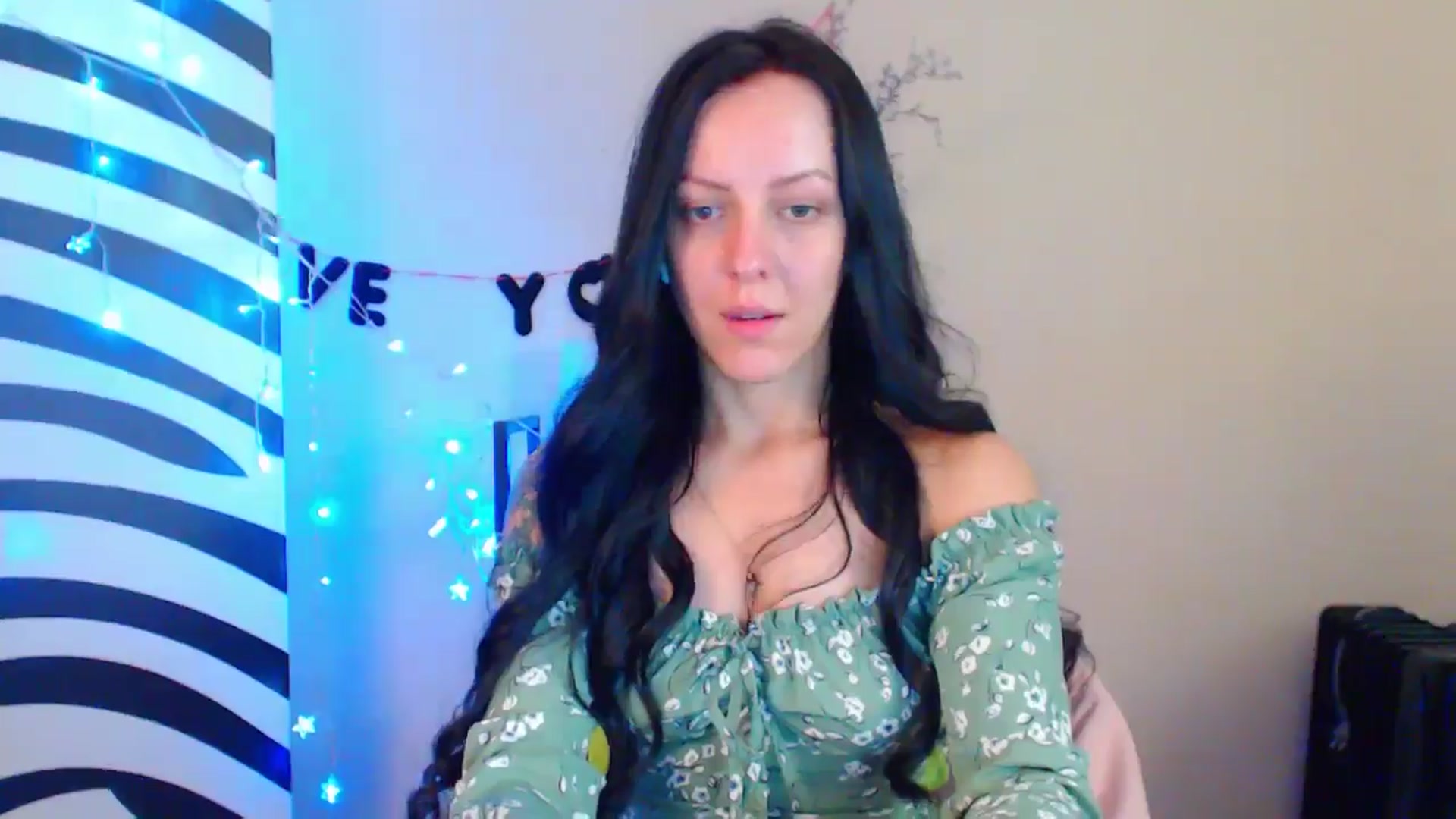 Gallery image thumbnail from MiracleMiss's myfreecams stream on, 07/24/2024, 09:48 image 15 of 20