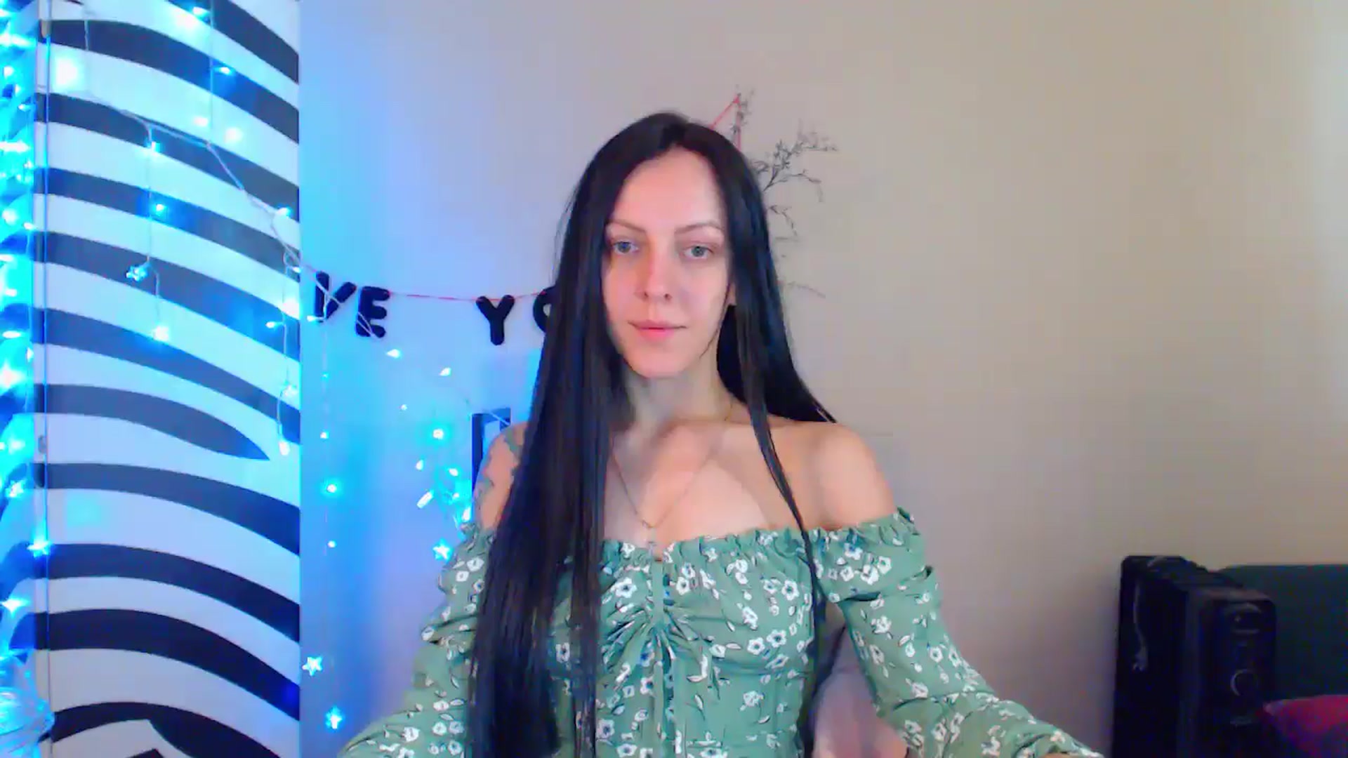 Gallery image thumbnail from MiracleMiss's myfreecams stream on, 07/25/2024, 09:15 image 20 of 20