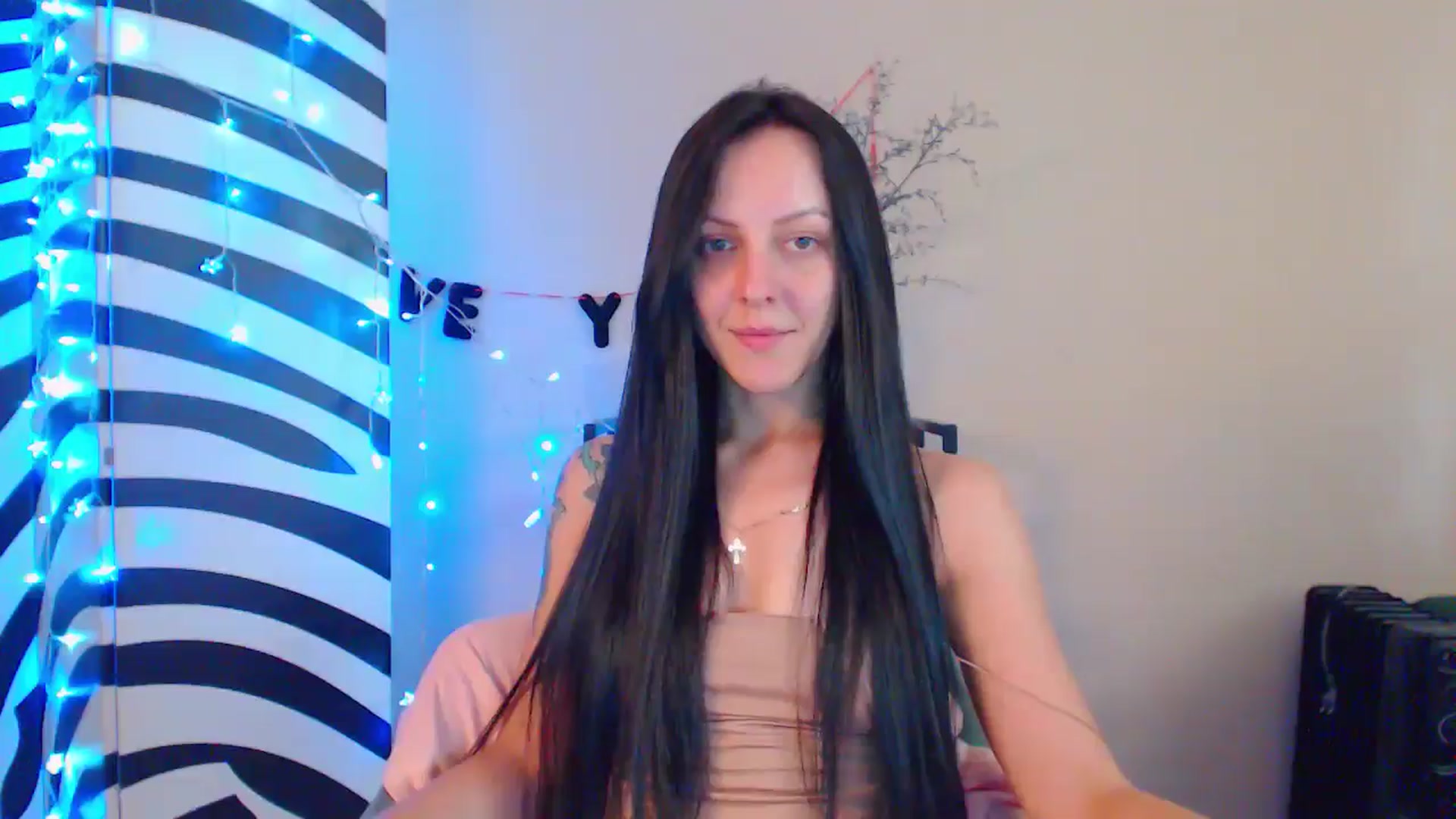 Gallery image thumbnail from MiracleMiss's myfreecams stream on, 07/26/2024, 14:35 image 1 of 20