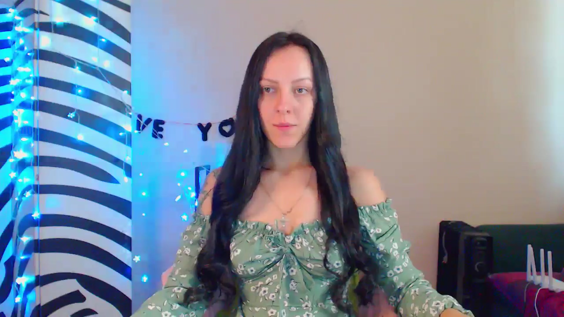 Gallery image thumbnail from MiracleMiss's myfreecams stream on, 07/27/2024, 10:20 image 2 of 20
