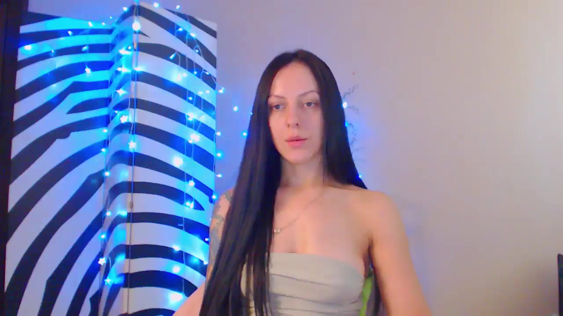 Gallery image thumbnail from MiracleMiss's myfreecams stream on, 08/24/2024, 11:14 image 9 of 20