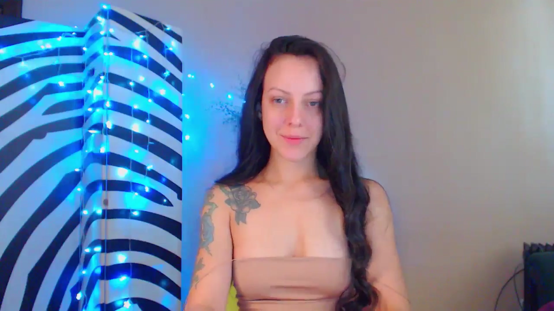 Gallery image thumbnail from MiracleMiss's myfreecams stream on, 08/30/2024, 09:01 image 5 of 20