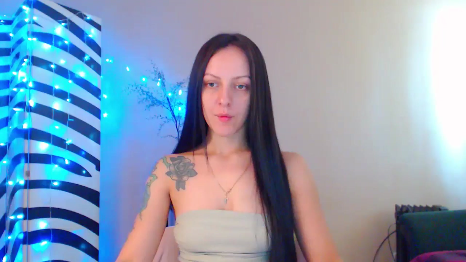 Gallery image thumbnail from MiracleMiss's myfreecams stream on, 09/02/2024, 12:15 image 4 of 20
